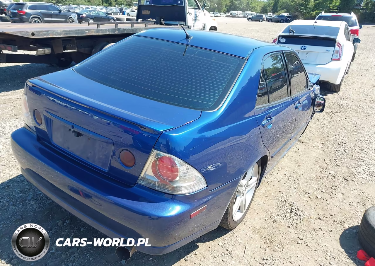2003 Lexus Is 300 Base W-5-Speed Manual VIN:JTHBD192230076832 - 4