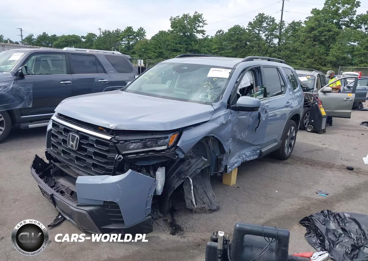 2026 Honda Pilot Touring-Touring Blackout VIN:5FNYG1H72TB007558 - 6