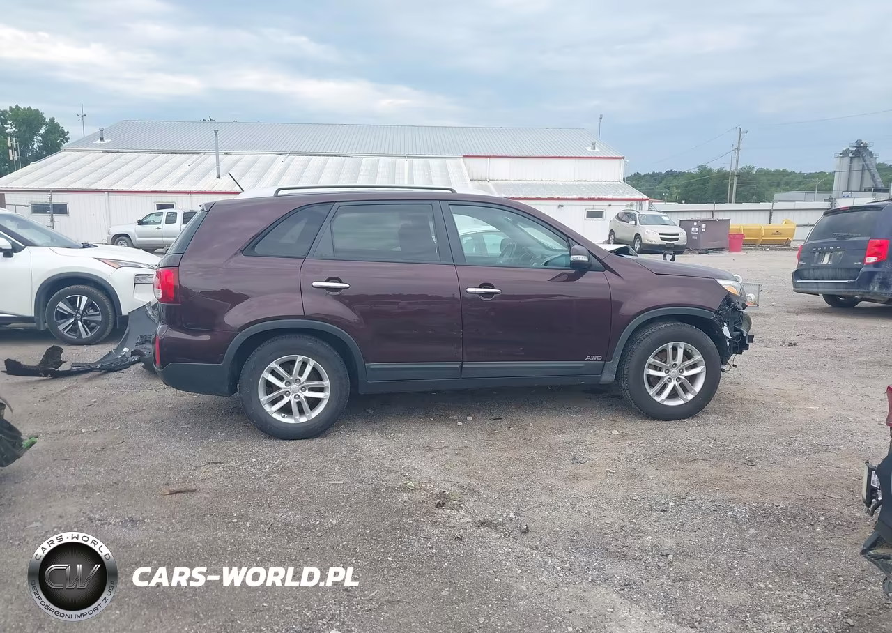 2015 Kia Sorento Lx VIN:5XYKTCA65FG651602 - 14