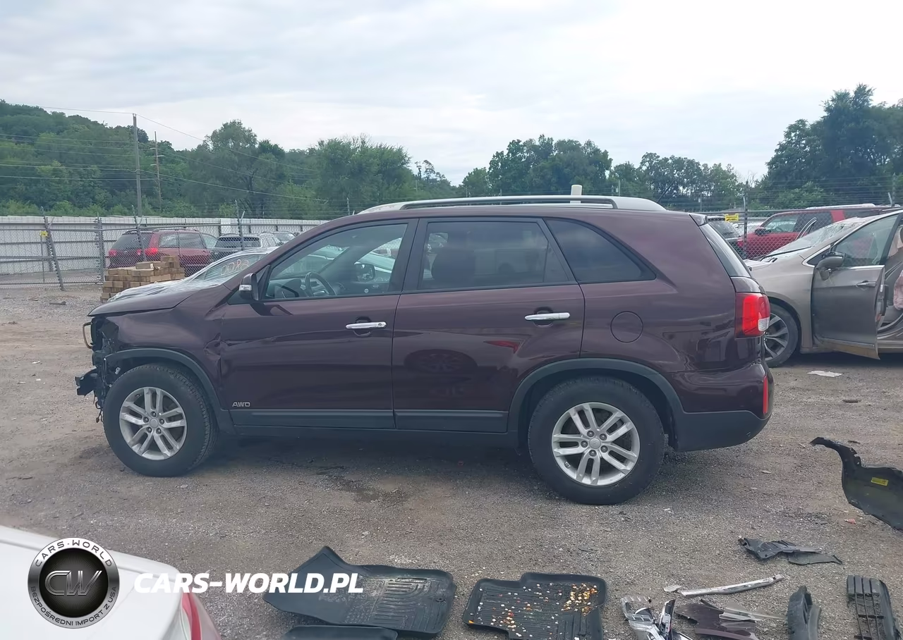 2015 Kia Sorento Lx VIN:5XYKTCA65FG651602 - 15