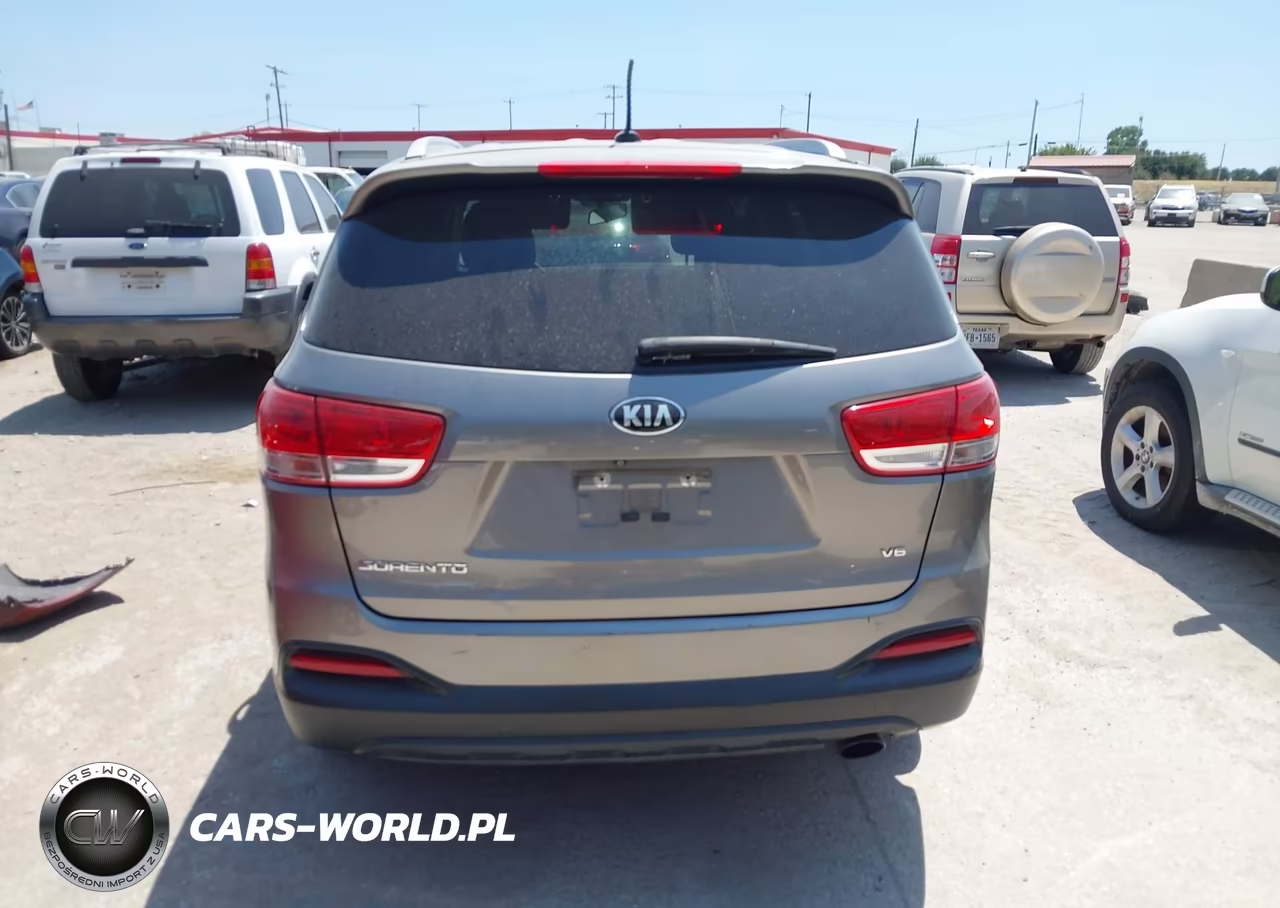 2017 Kia Sorento 3.3L Lx VIN:5XYPG4A5XHG190889 - 16
