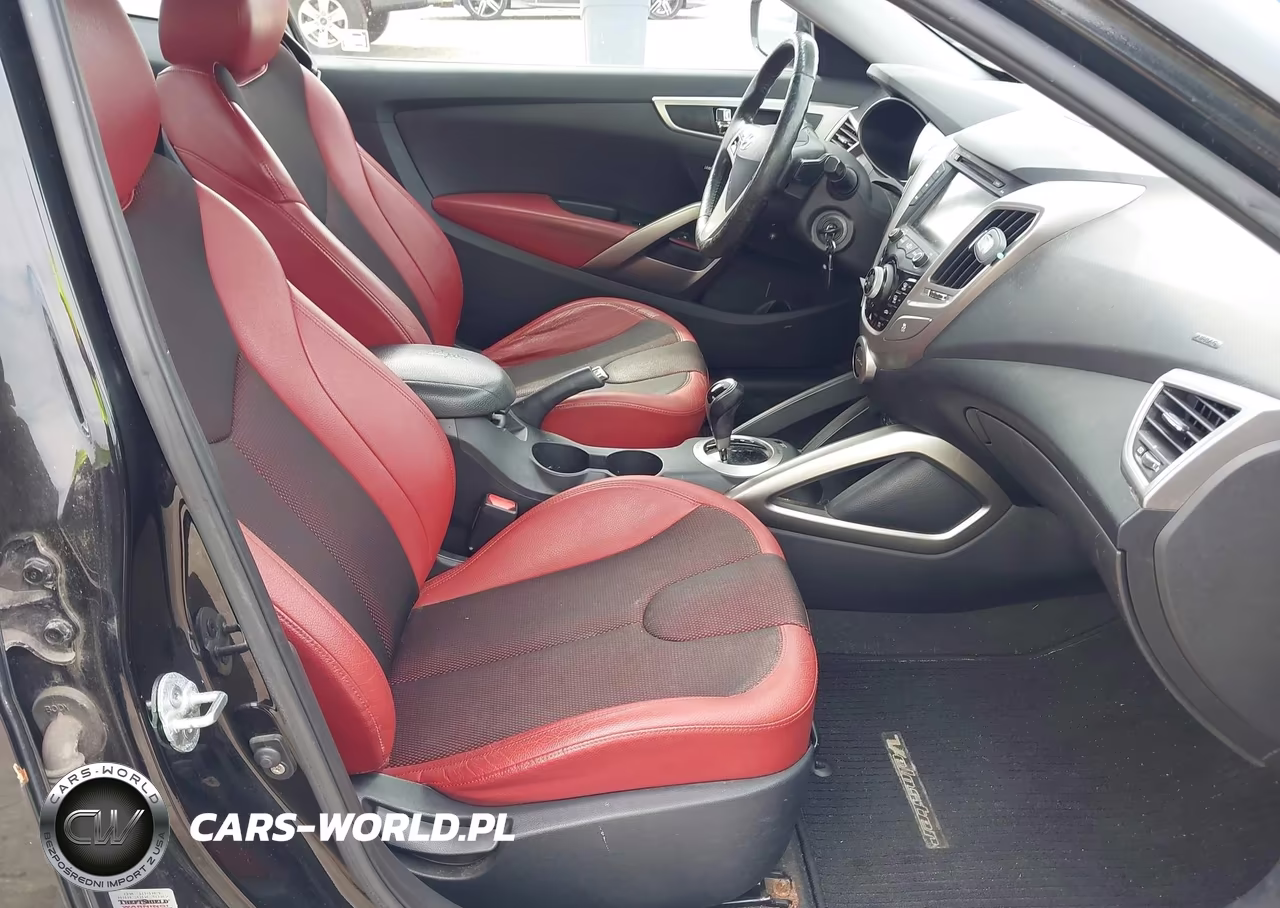 2012 Hyundai Veloster Base W-Red-Black VIN:KMHTC6AD3CU052482 - 5
