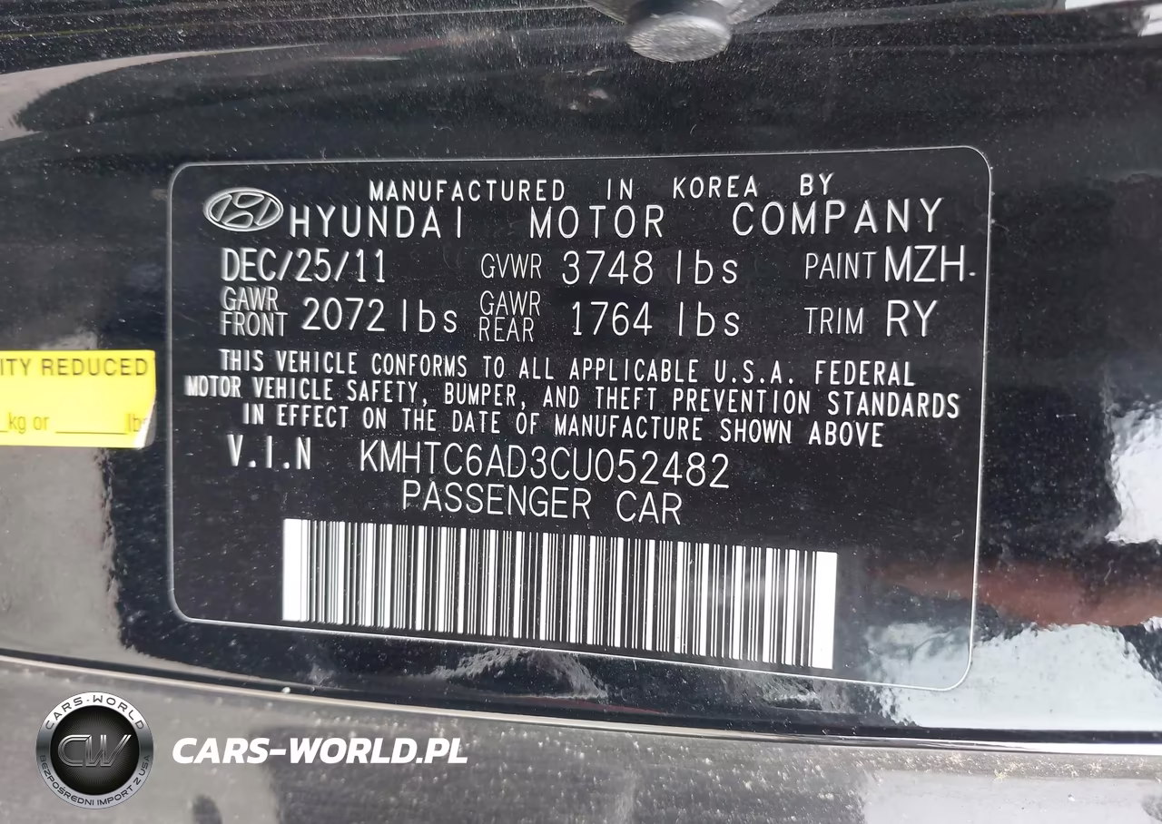 2012 Hyundai Veloster Base W-Red-Black VIN:KMHTC6AD3CU052482 - 9