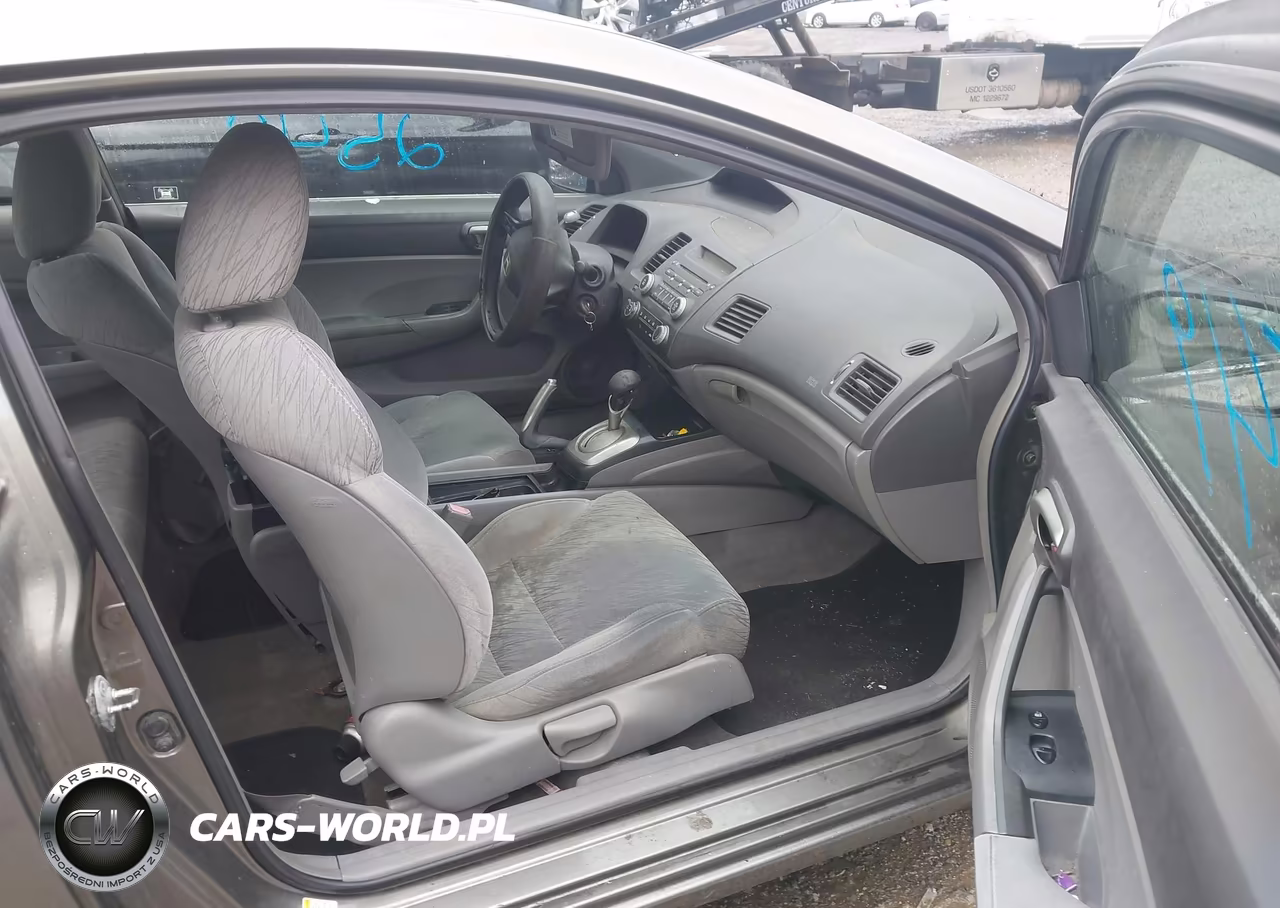 2006 Honda Civic Lx VIN:2HGFG126X6H574303 - 5
