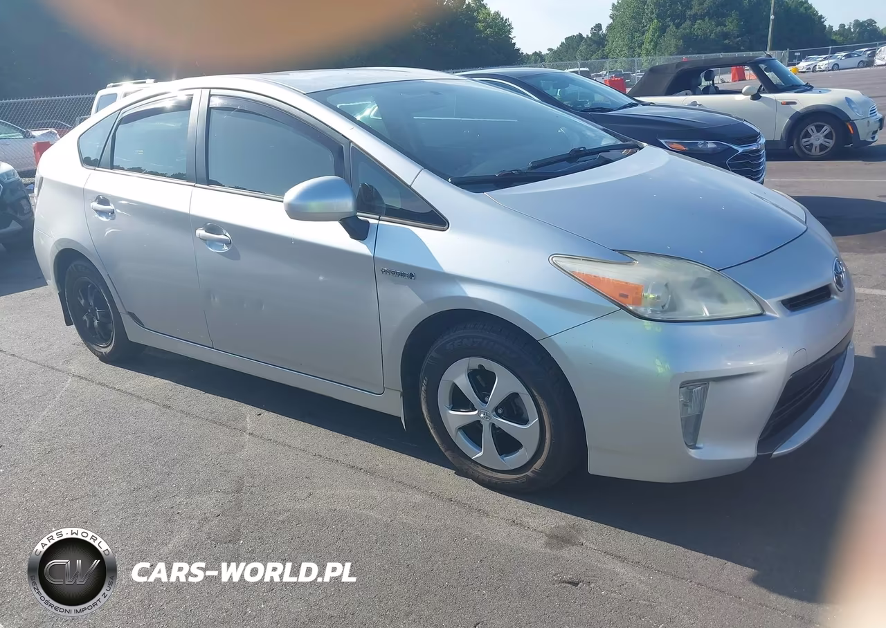 2013 Toyota Prius Two – zdjęcie 1 z 17