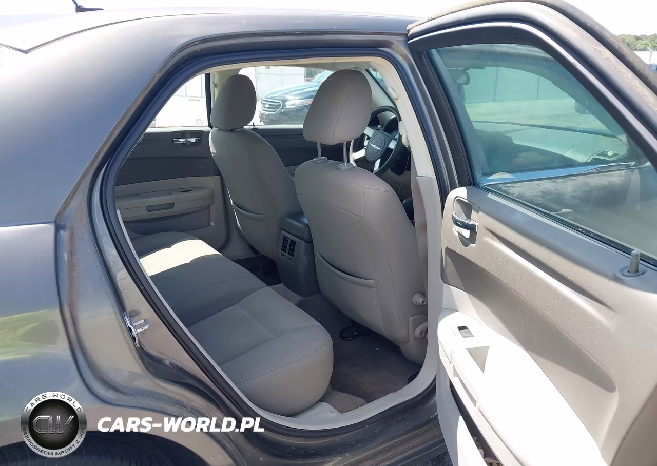 2008 Chrysler 300 Lx VIN:2C3KA43RX8H253359 - 8