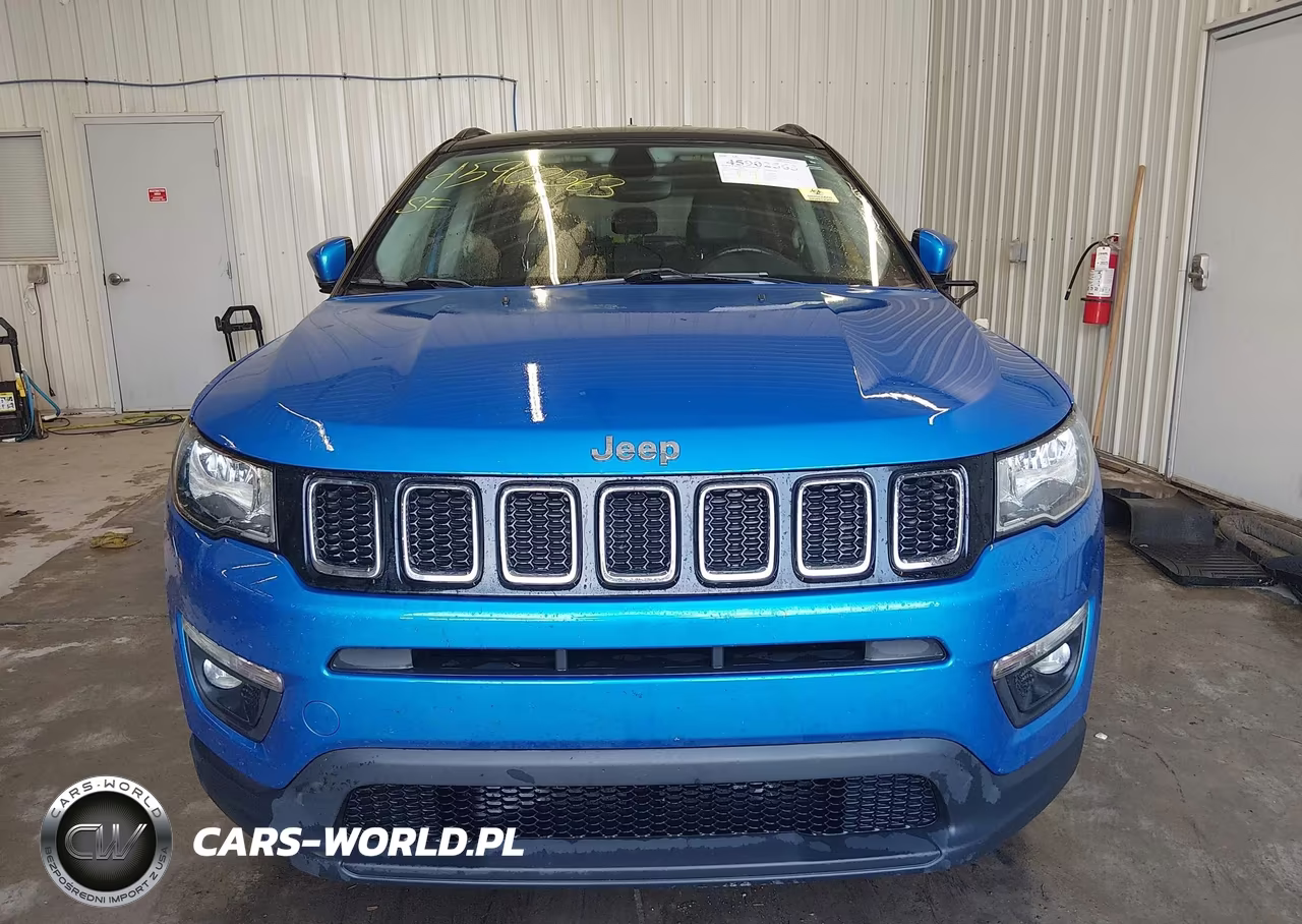 2018 Jeep Compass Latitude 4X4 VIN:3C4NJDBB5JT252999 - 6