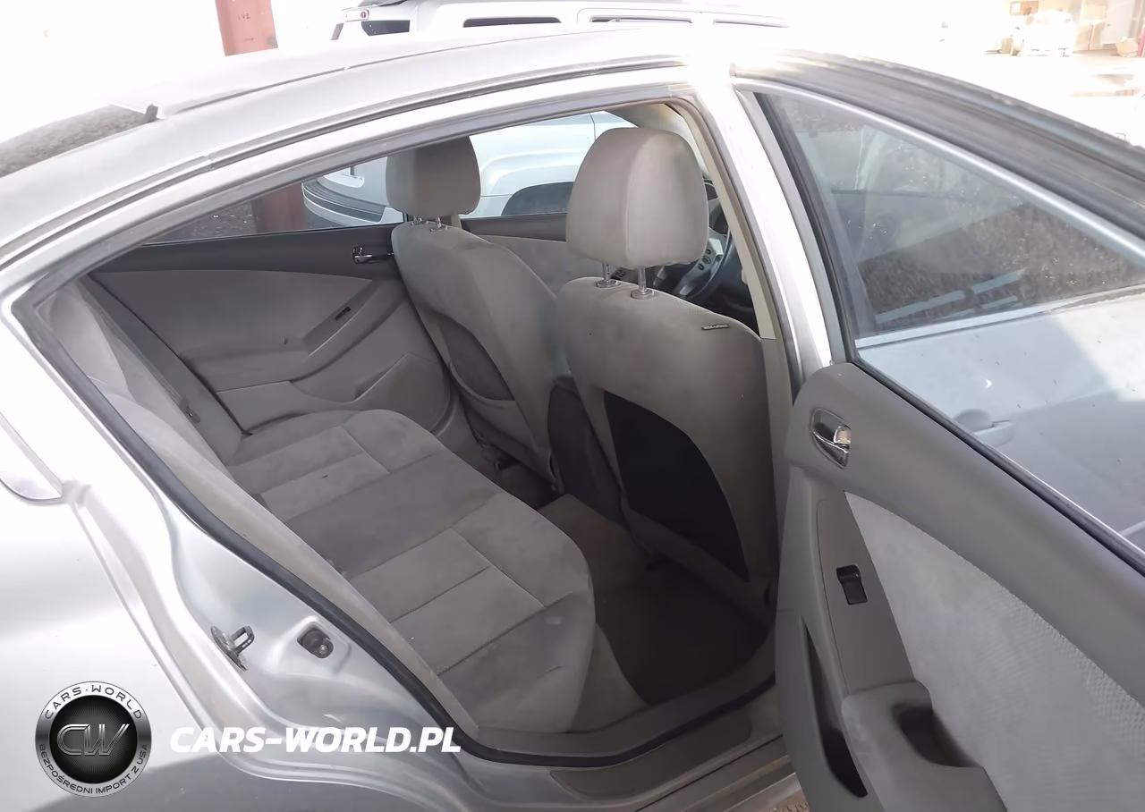 2007 Nissan Altima 2.5 S VIN:1N4AL21E87C142032 - 8