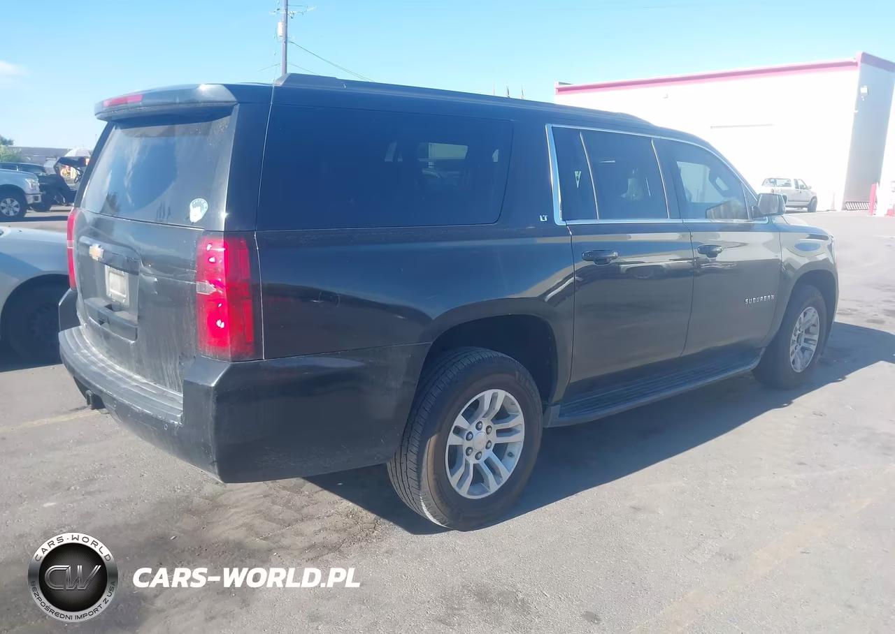 2018 Chevrolet Suburban Lt VIN:1GNSKHKC2JR242558 - 4