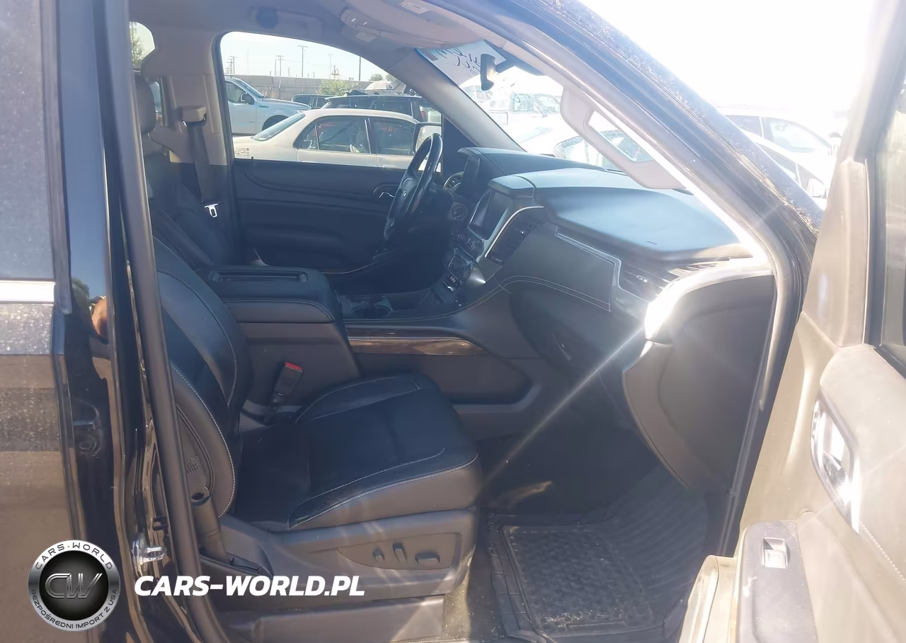 2018 Chevrolet Suburban Lt VIN:1GNSKHKC2JR242558 - 5