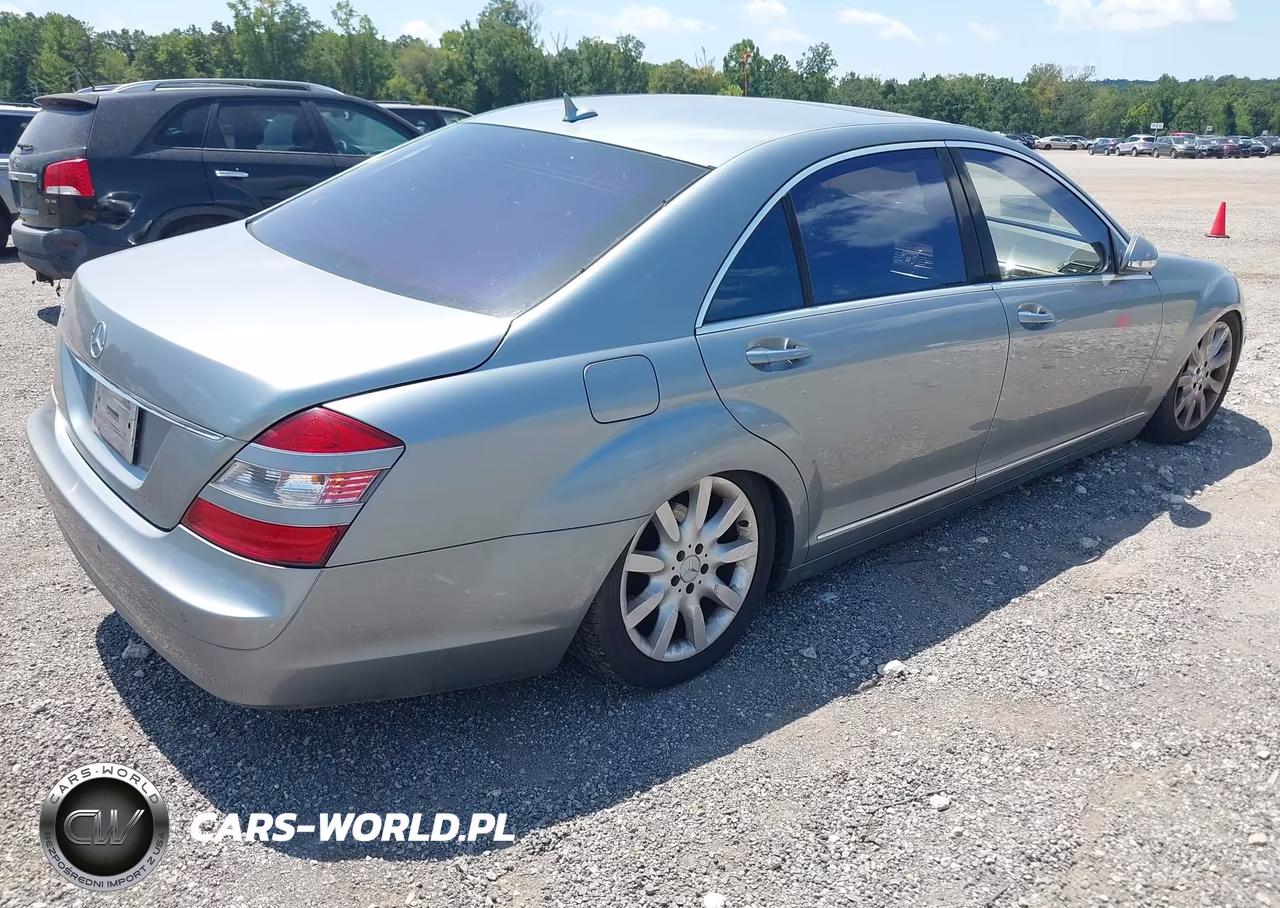 2007 Mercedes-Benz S 550 VIN:WDDNG71X37A103073 - 4