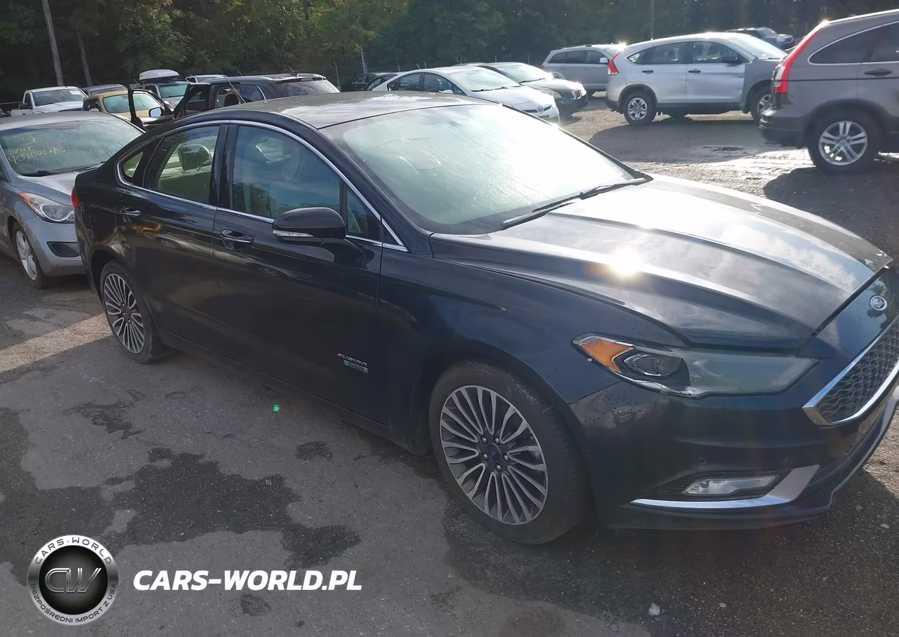 2017 Ford Fusion Energi Platinum – zdjęcie 1 z 16