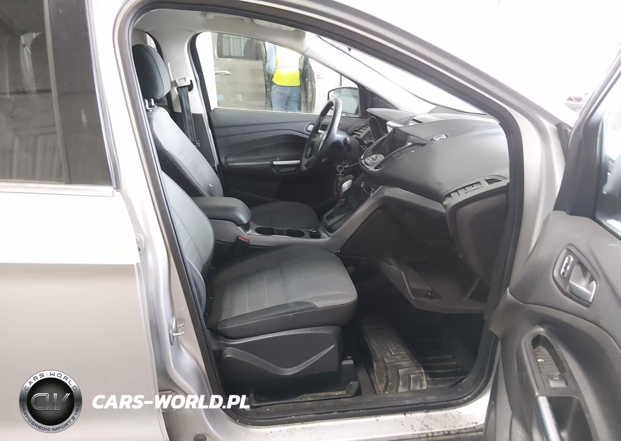 2016 Ford Escape Se VIN:1FMCU9GX8GUB83736 - 5