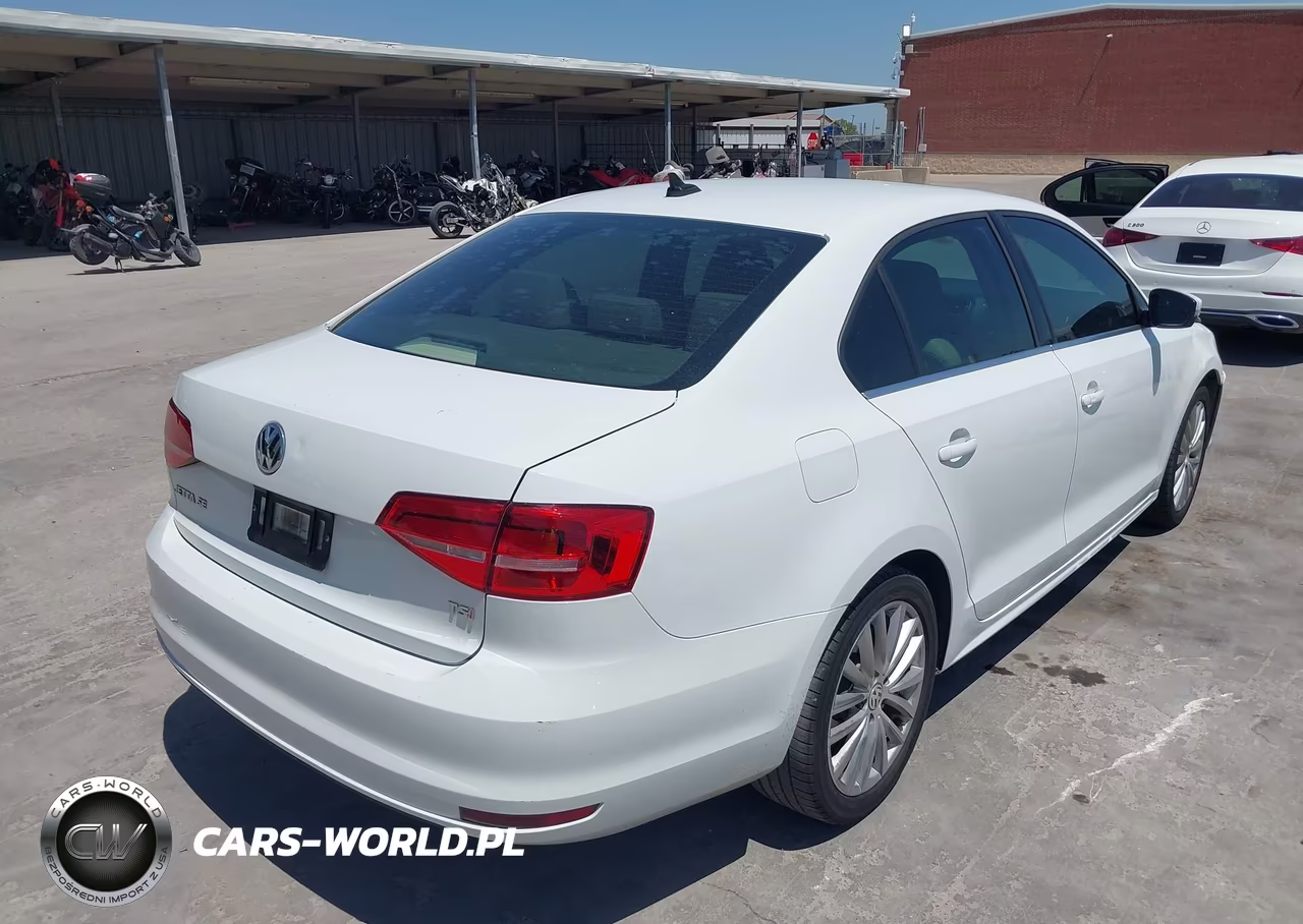 2015 Volkswagen Jetta 1.8T Se VIN:3VWD07AJ3FM286981 - 4