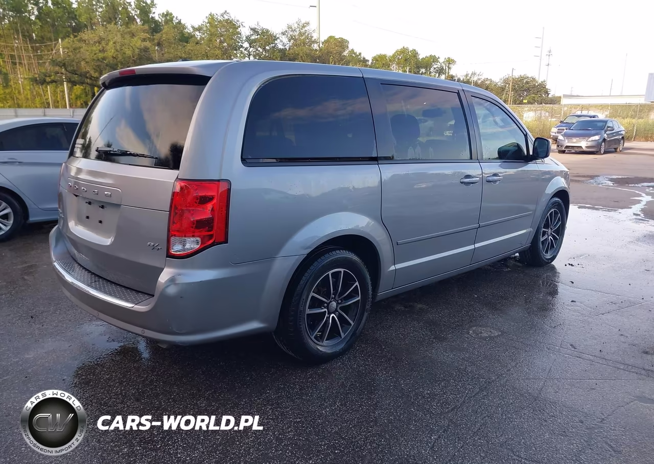 2015 Dodge Grand Caravan R-T VIN:2C4RDGEG6FR531342 - 4