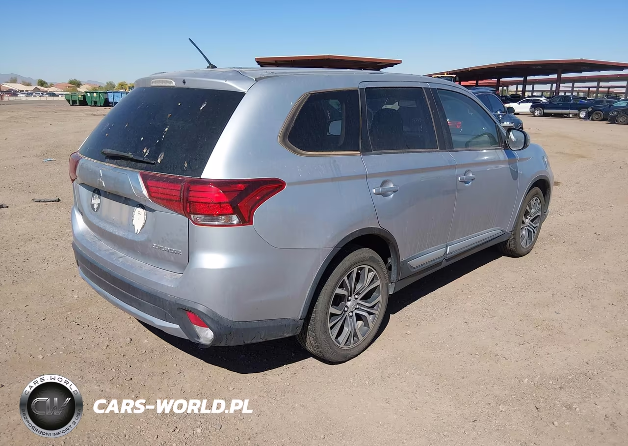 2016 Mitsubishi Outlander Se VIN:JA4AD3A33GZ000531 - 4