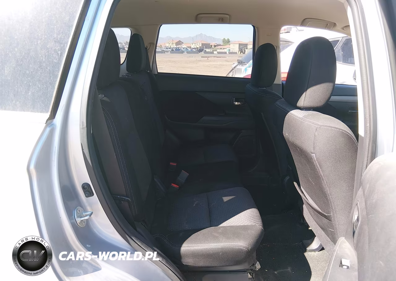 2016 Mitsubishi Outlander Se VIN:JA4AD3A33GZ000531 - 8
