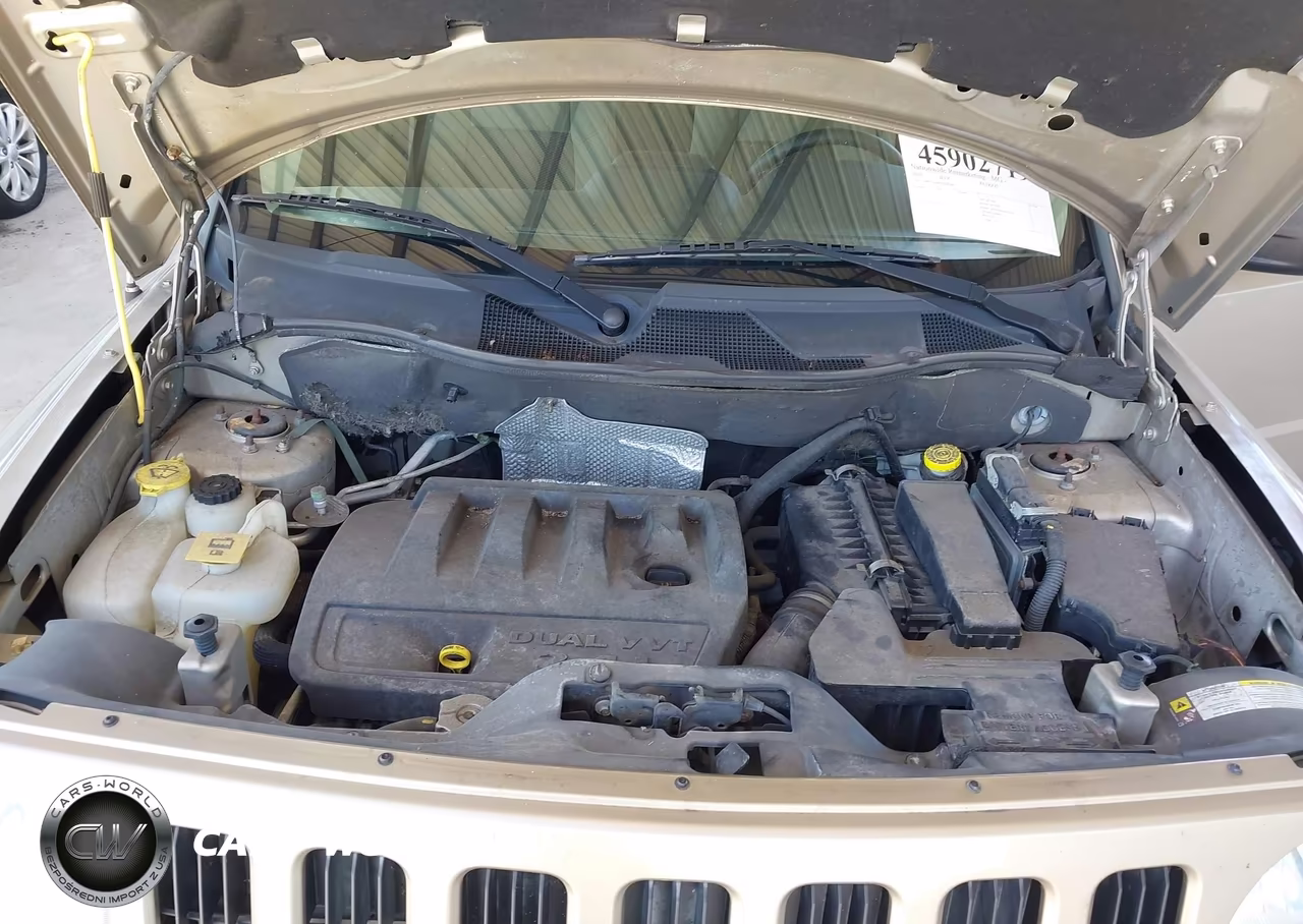 2010 Jeep Patriot Sport VIN:1J4NT2GB0AD582847 - 10