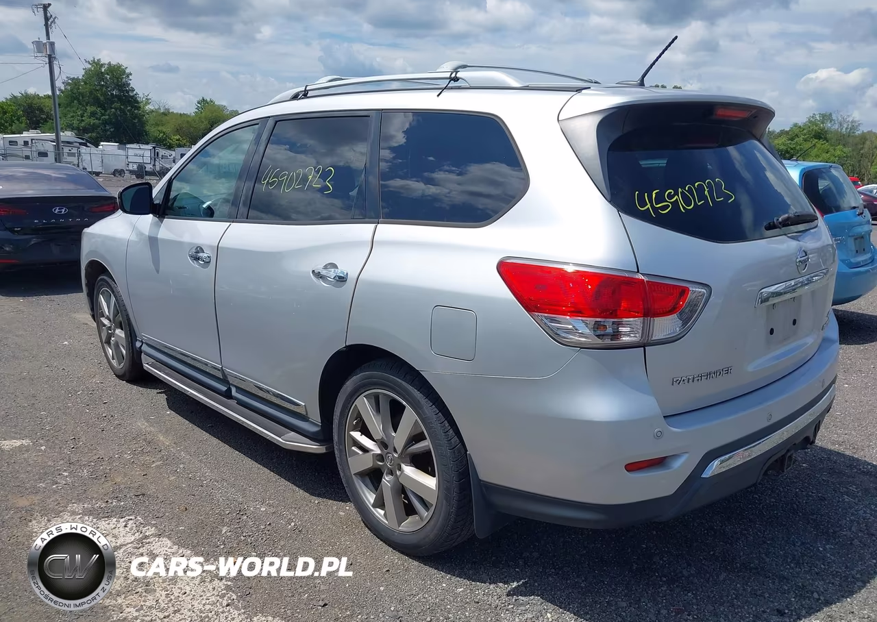 2014 Nissan Pathfinder Platinum VIN:5N1AR2MM3EC607823 - 3