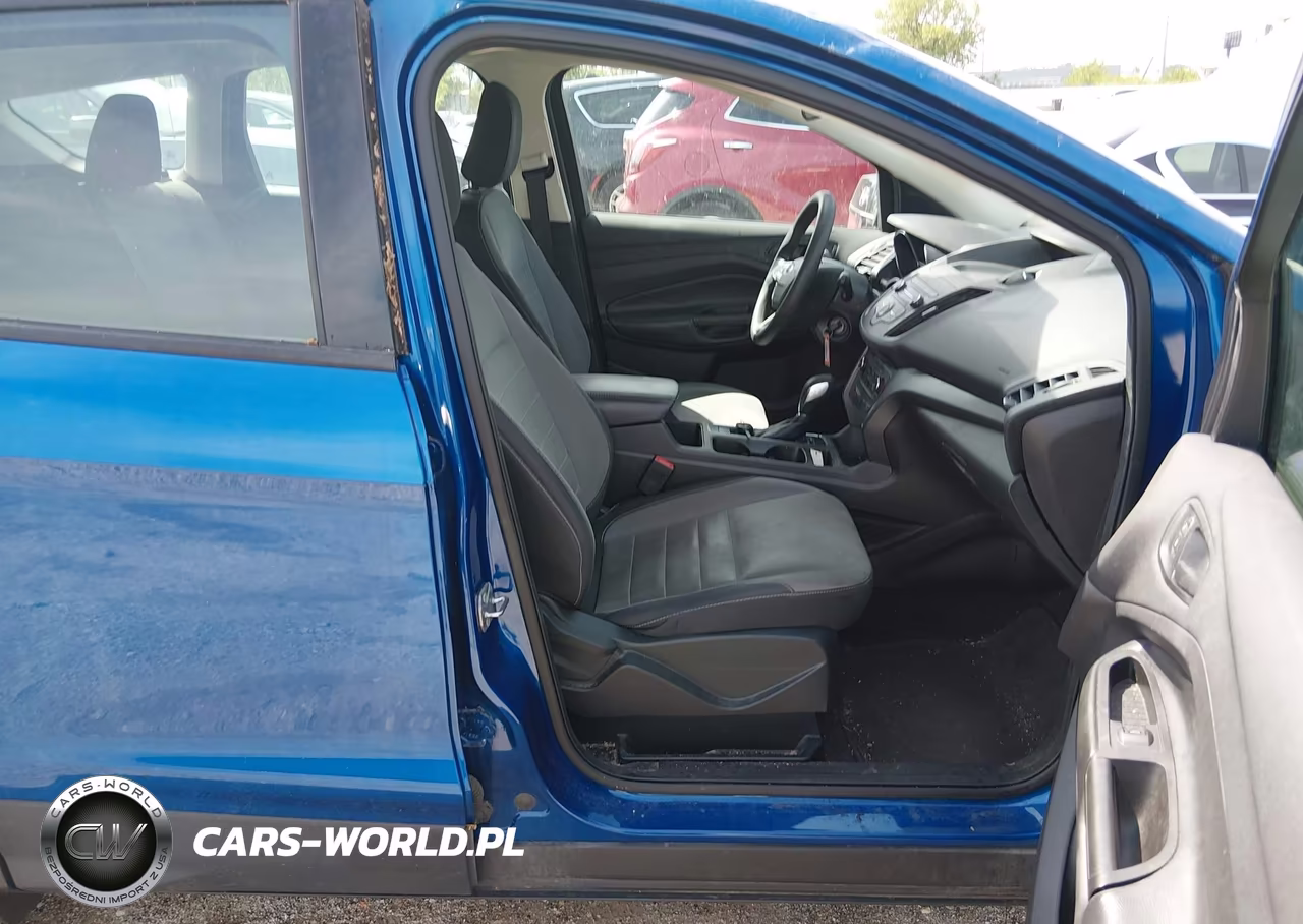 2019 Ford Escape S VIN:1FMCU0F76KUA30827 - 5