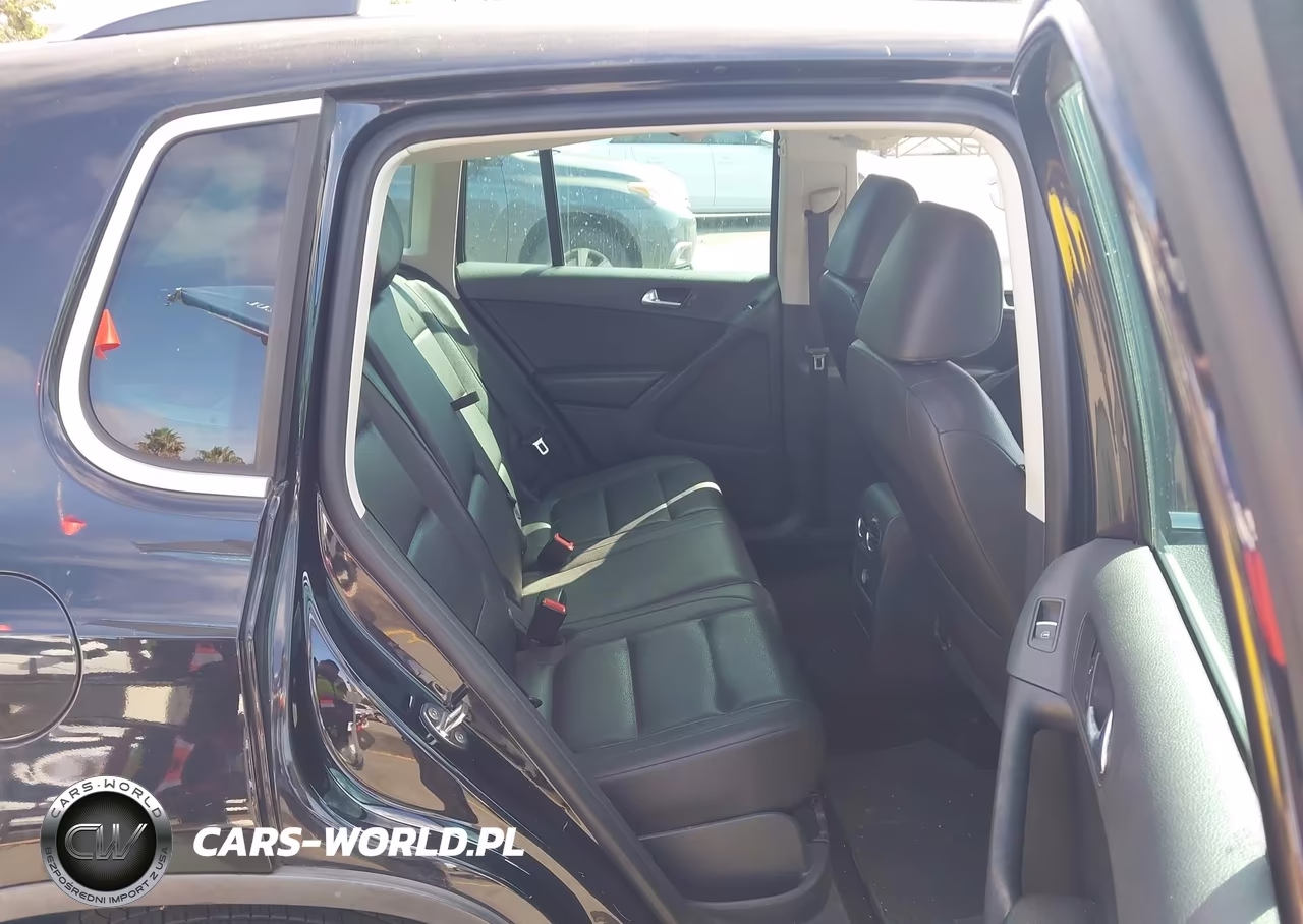 2012 Volkswagen Tiguan Se VIN:WVGBV7AX4CW559546 - 8