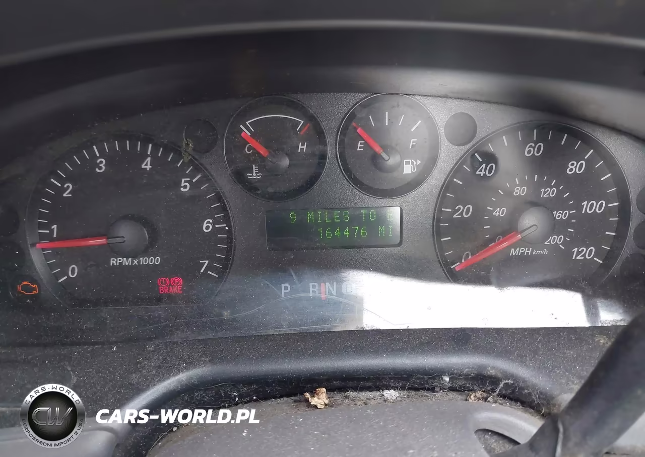 2004 Ford Taurus Lx VIN:1FAFP52U54A111247 - 7