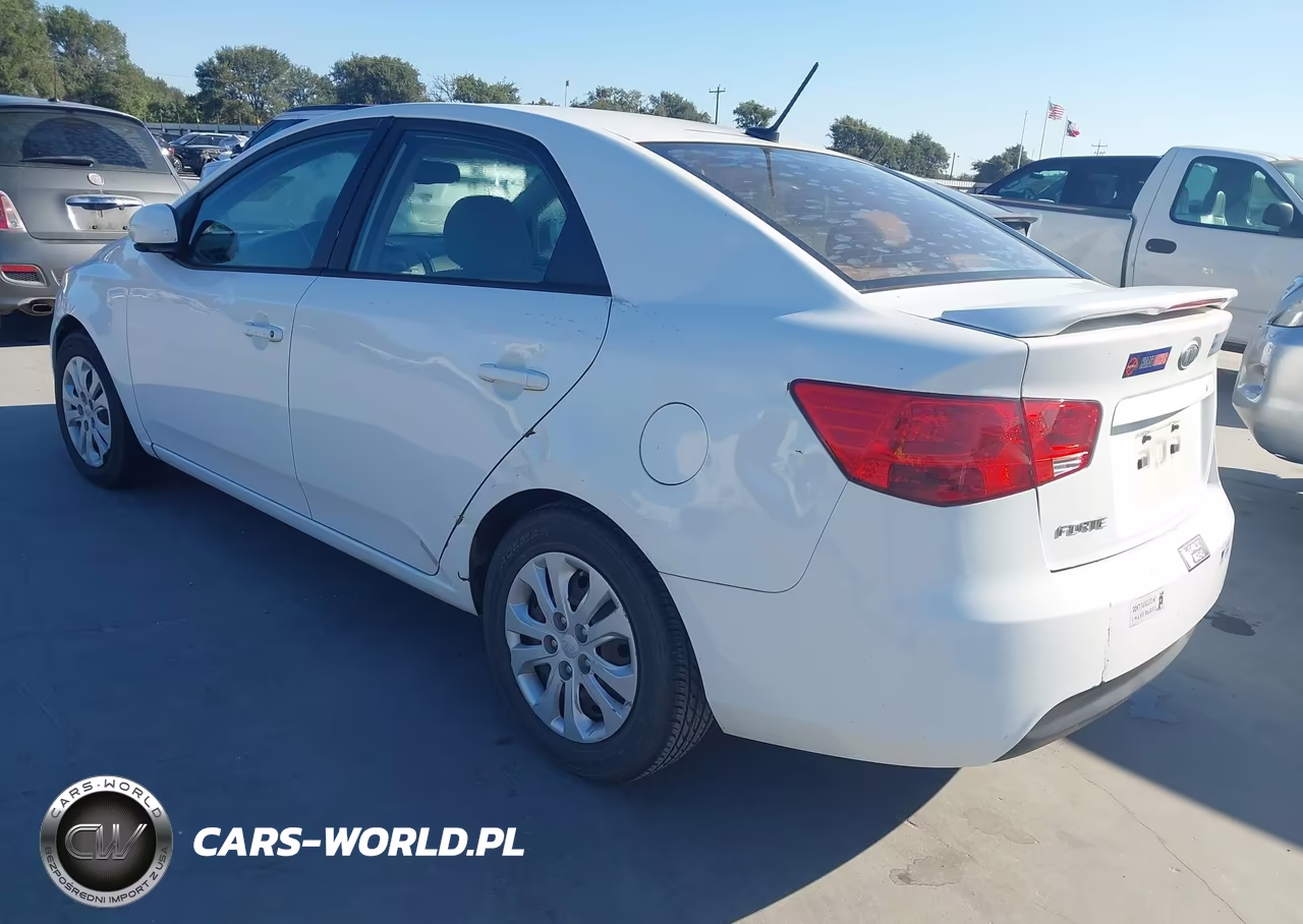 2011 Kia Forte Lx VIN:KNAFT4A23B5885855 - 3