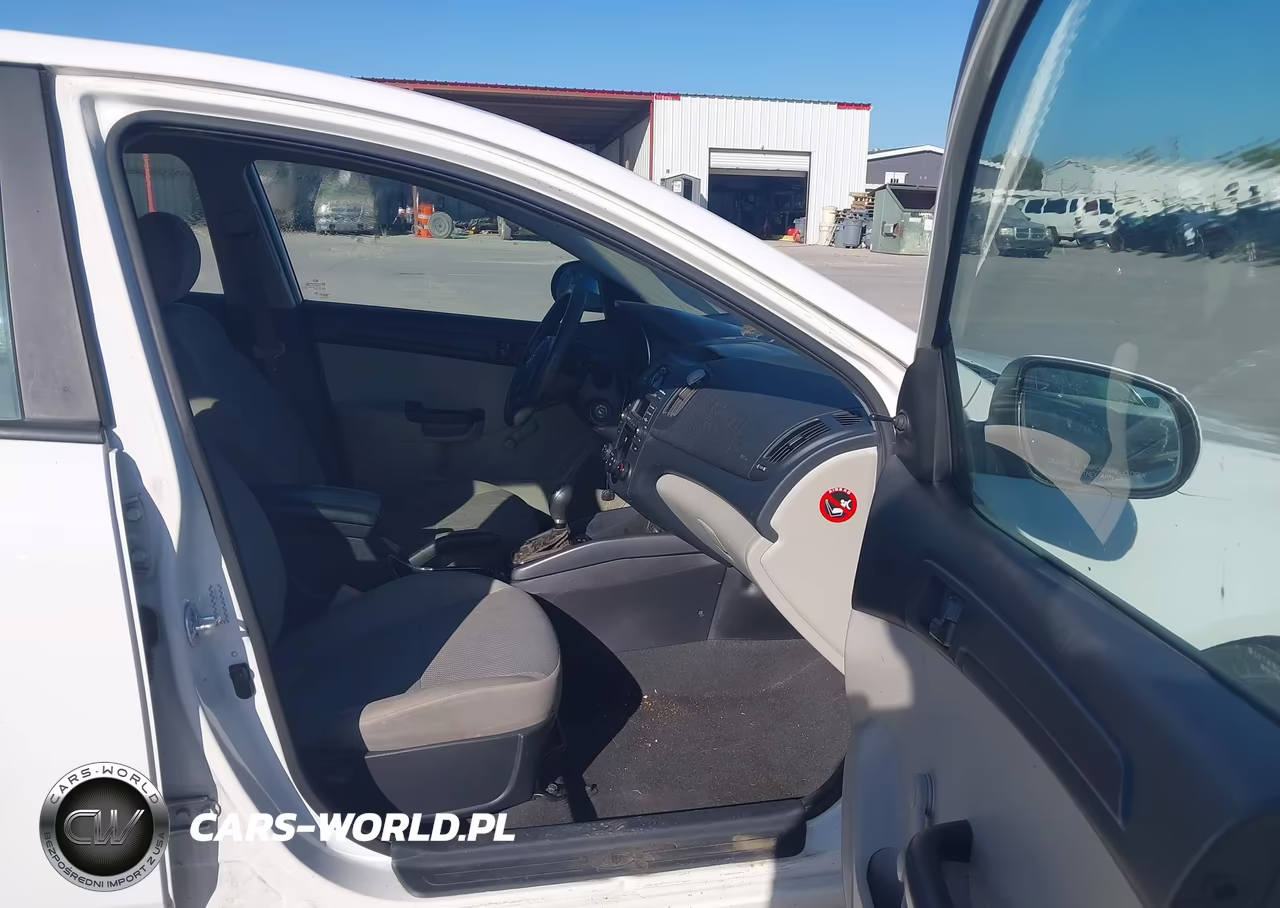 2011 Kia Forte Lx VIN:KNAFT4A23B5885855 - 5