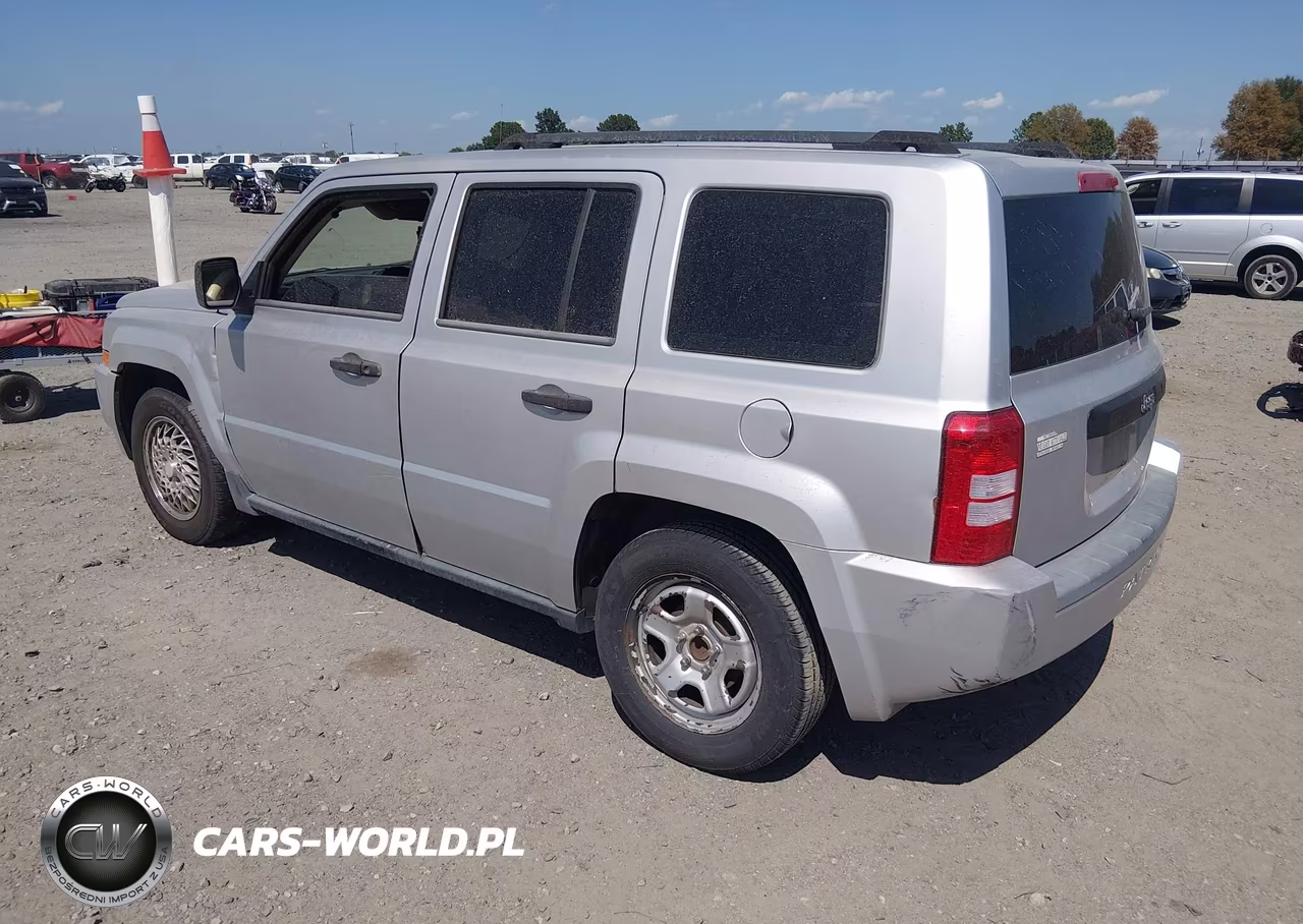 2008 Jeep Patriot Sport VIN:1J8FT28088D799041 - 3