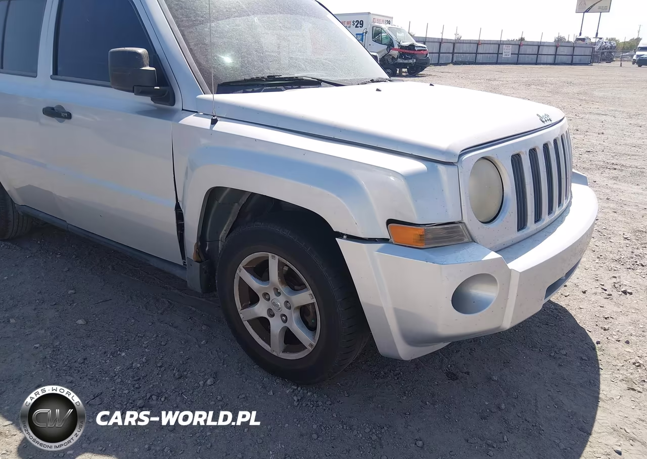 2008 Jeep Patriot Sport VIN:1J8FT28088D799041 - 6