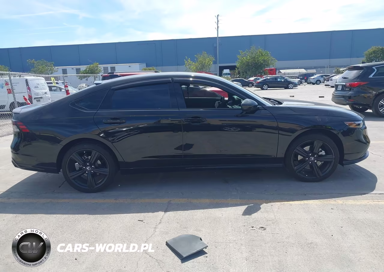 2025 Honda Accord Hybrid Sport-L VIN:1HGCY2F71SA090893 - 14