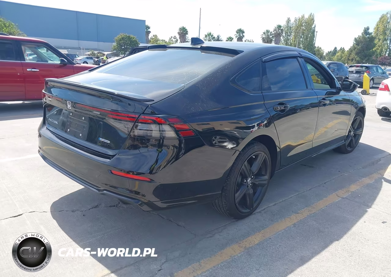 2025 Honda Accord Hybrid Sport-L VIN:1HGCY2F71SA090893 - 4