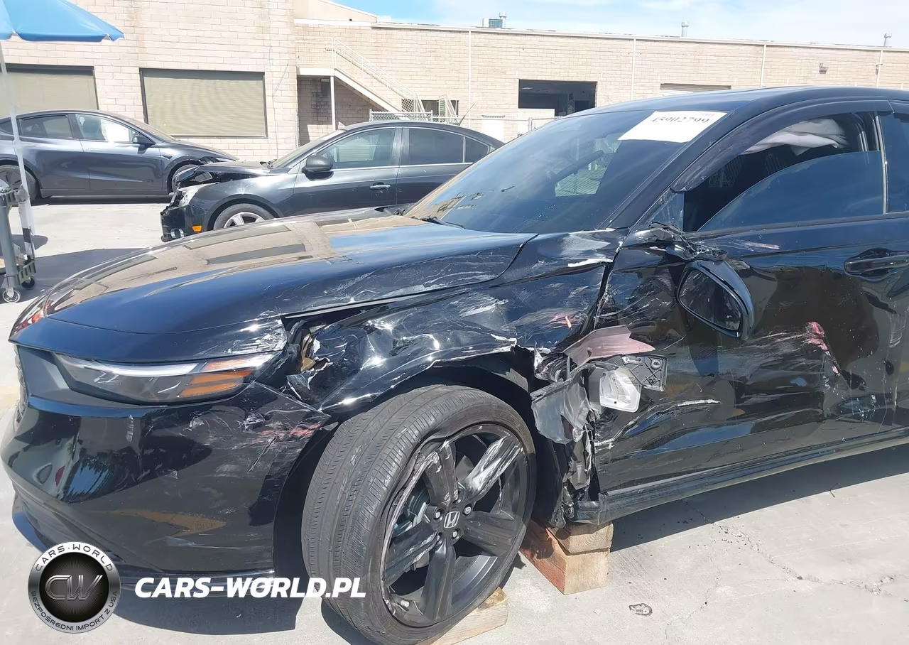 2025 Honda Accord Hybrid Sport-L VIN:1HGCY2F71SA090893 - 6