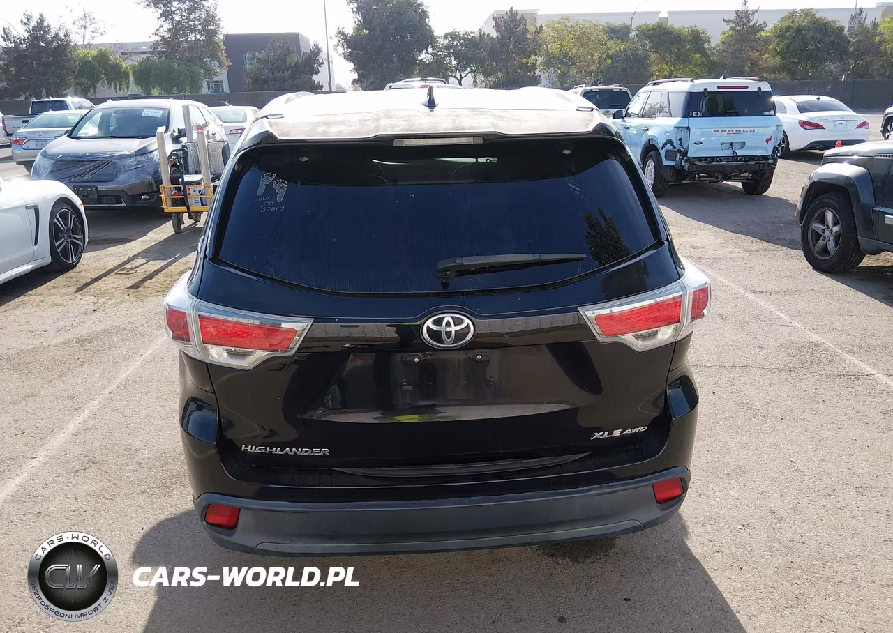 2015 Toyota Highlander Xle V6 VIN:5TDJKRFH8FS105553 - 17