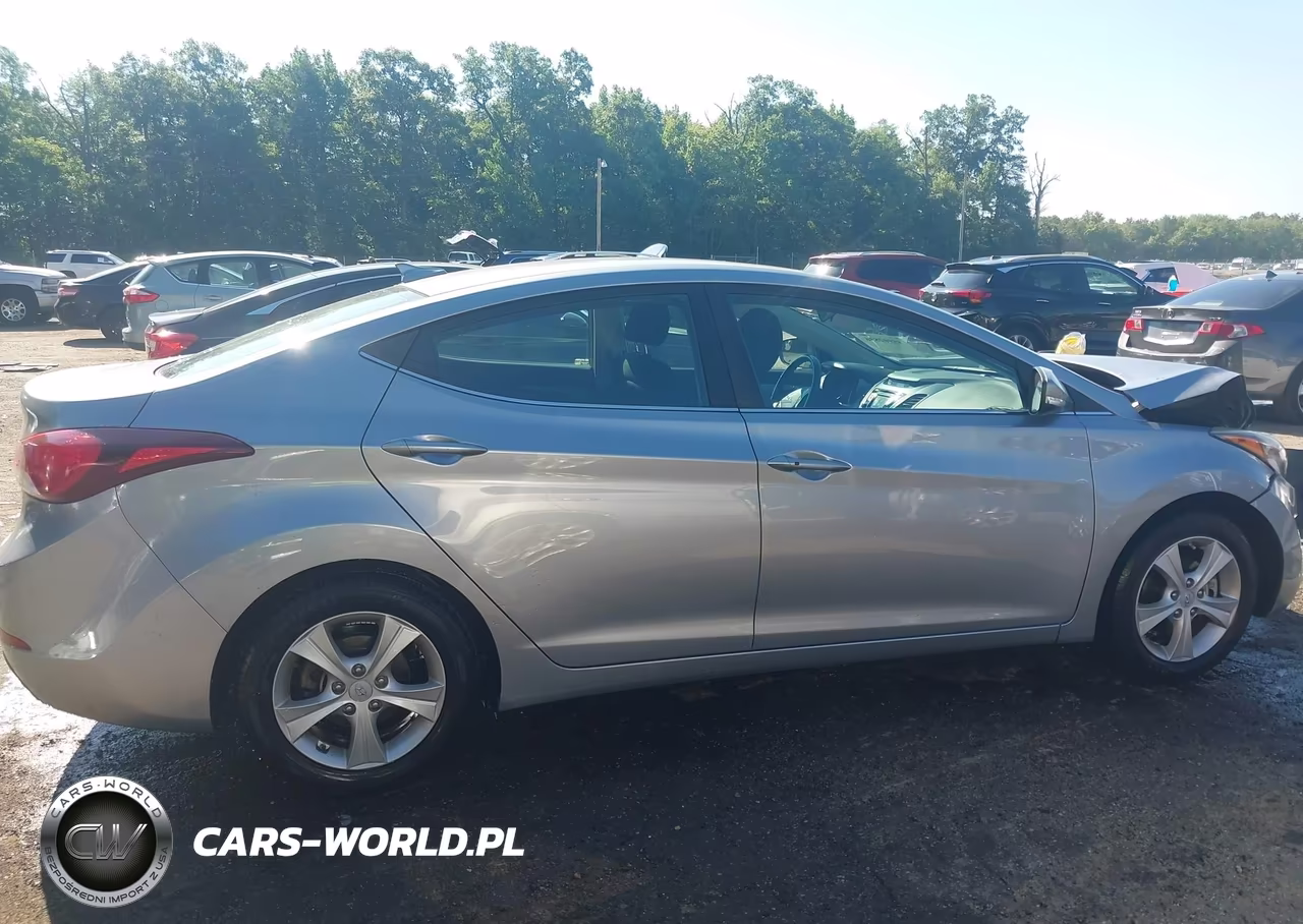2016 Hyundai Elantra Value Edition VIN:5NPDH4AE1GH767249 - 13