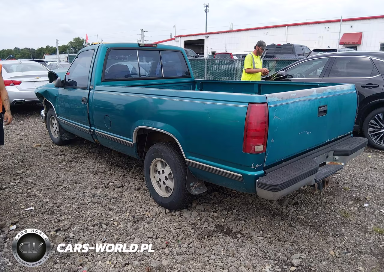 1995 Chevrolet Gmt-400 C1500 VIN:1GCEC14K8SZ176839 - 3