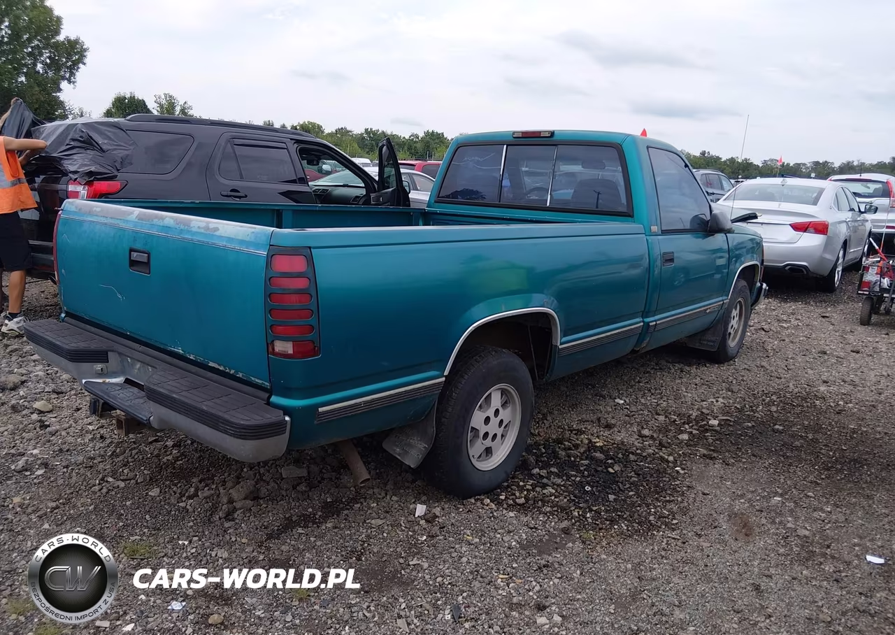 1995 Chevrolet Gmt-400 C1500 VIN:1GCEC14K8SZ176839 - 4