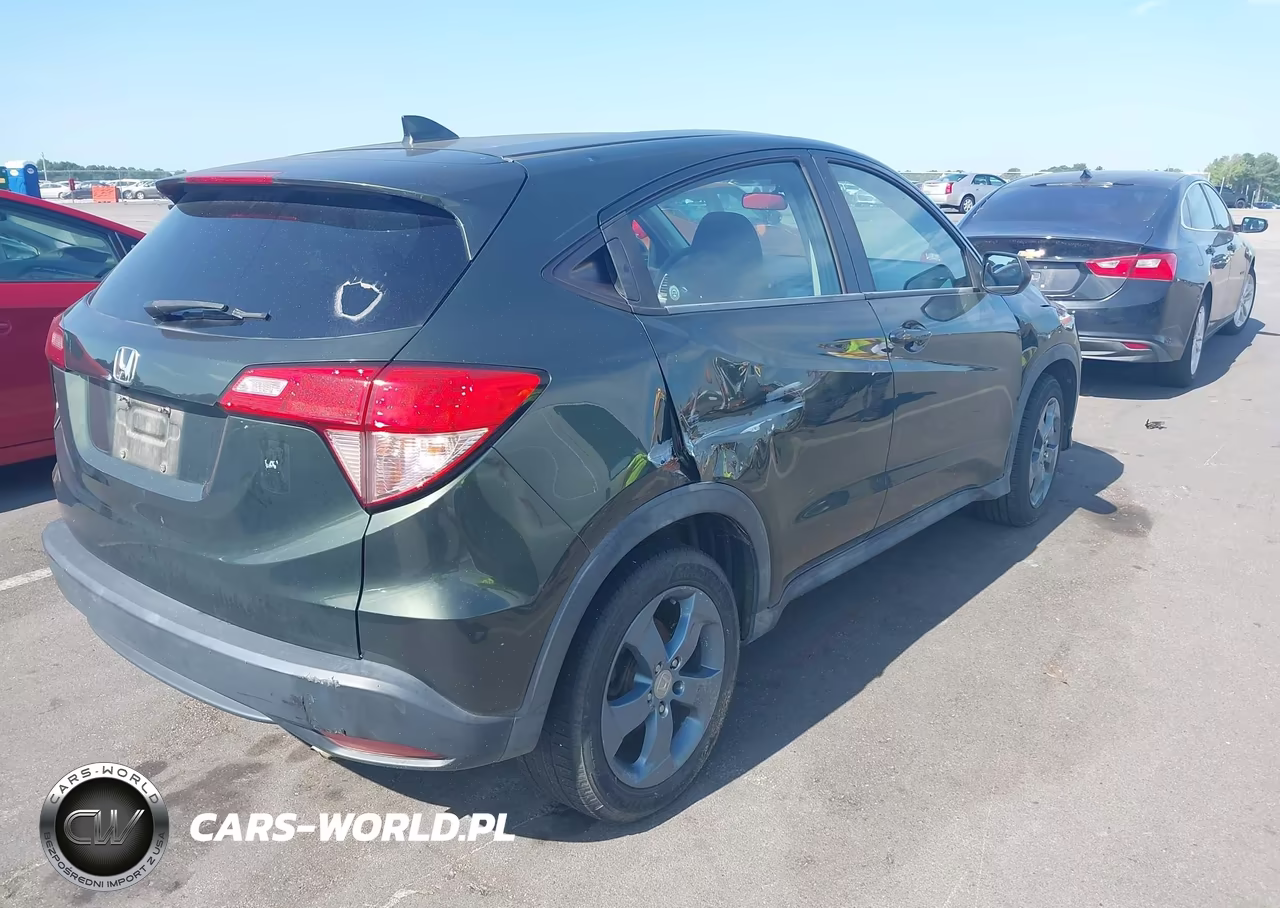 2017 Honda Hr-V Lx VIN:3CZRU5H37HG703457 - 4