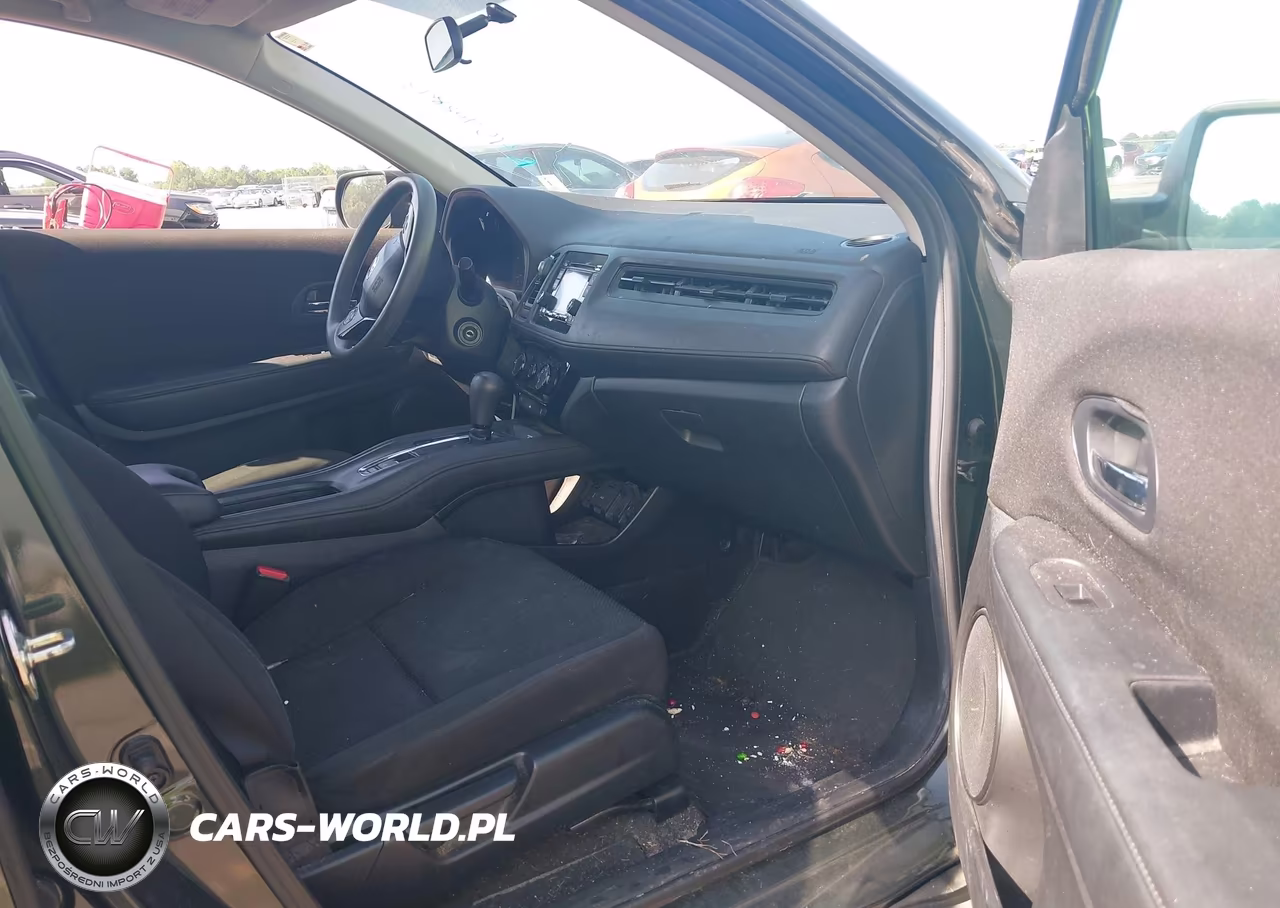 2017 Honda Hr-V Lx VIN:3CZRU5H37HG703457 - 5
