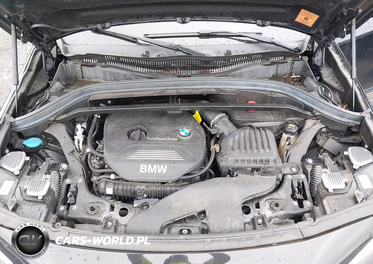 2019 BMW X2 xDrive28I VIN:WBXYJ5C57KEF83635 - 10