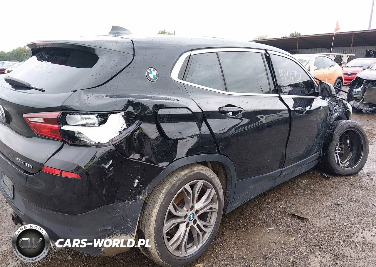 2019 BMW X2 xDrive28I VIN:WBXYJ5C57KEF83635 - 17