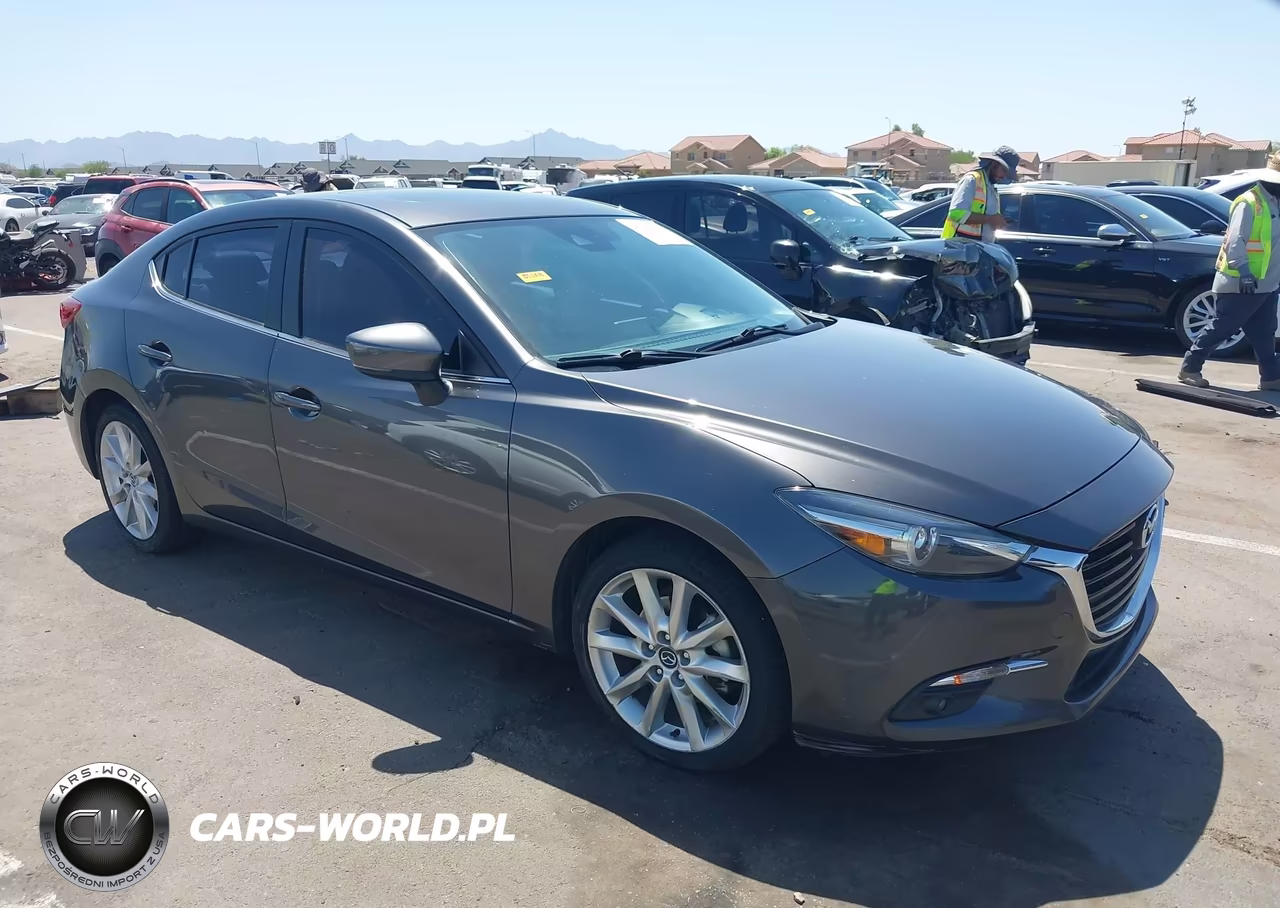 2017 Mazda Mazda3 Grand Touring – zdjęcie 1 z 16