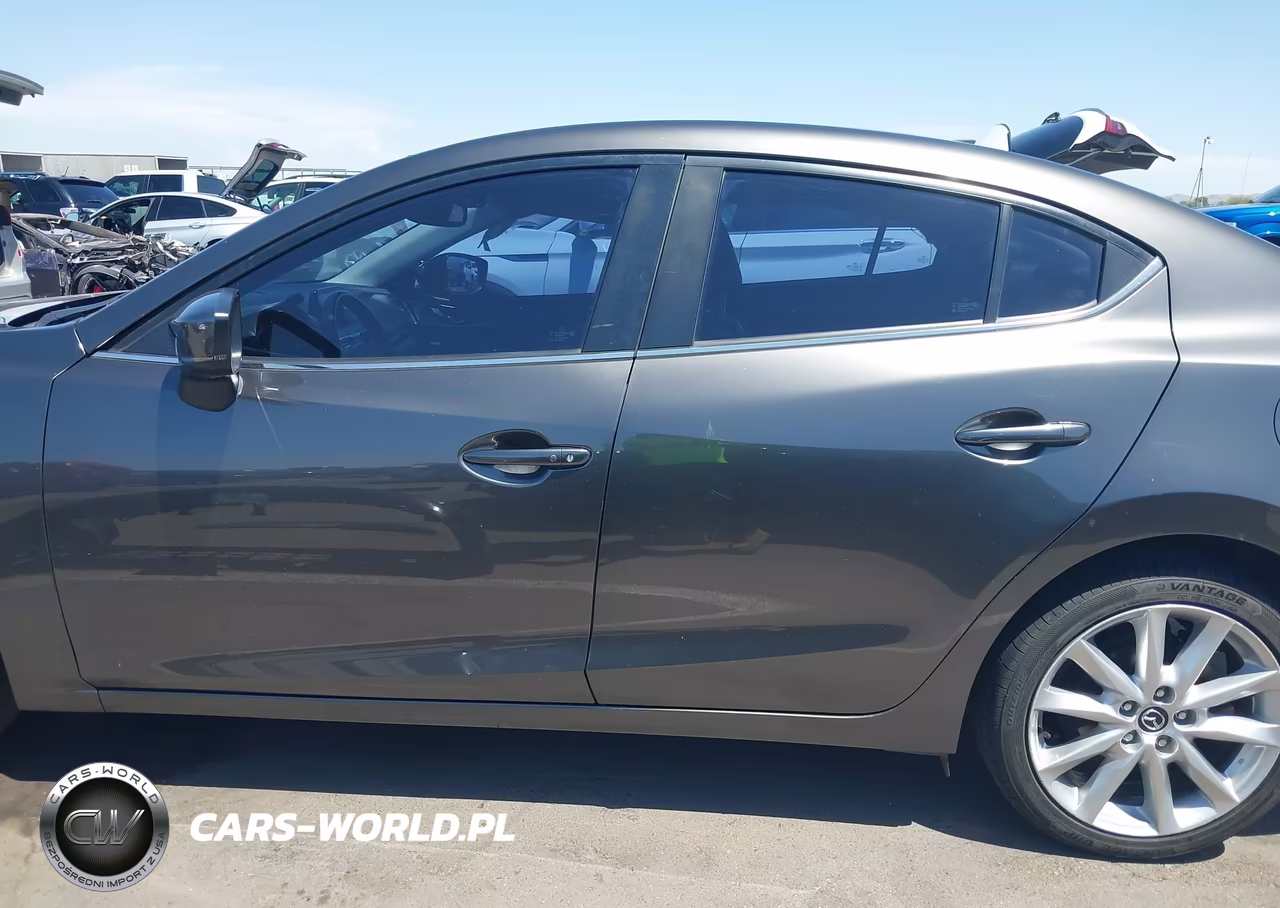 2017 Mazda Mazda3 Grand Touring VIN:JM1BN1W3XH1136708 - 14