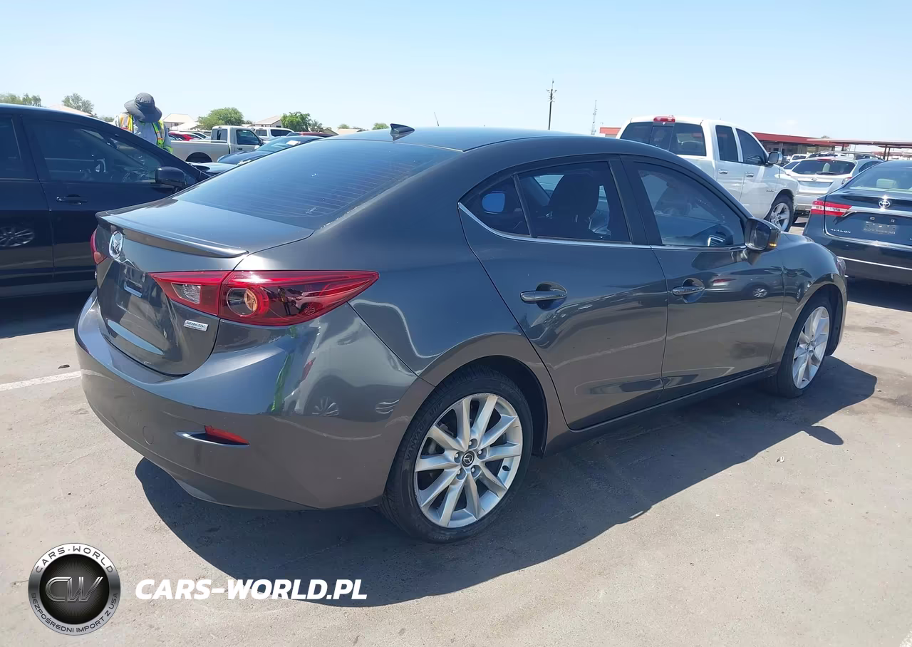 2017 Mazda Mazda3 Grand Touring VIN:JM1BN1W3XH1136708 - 4