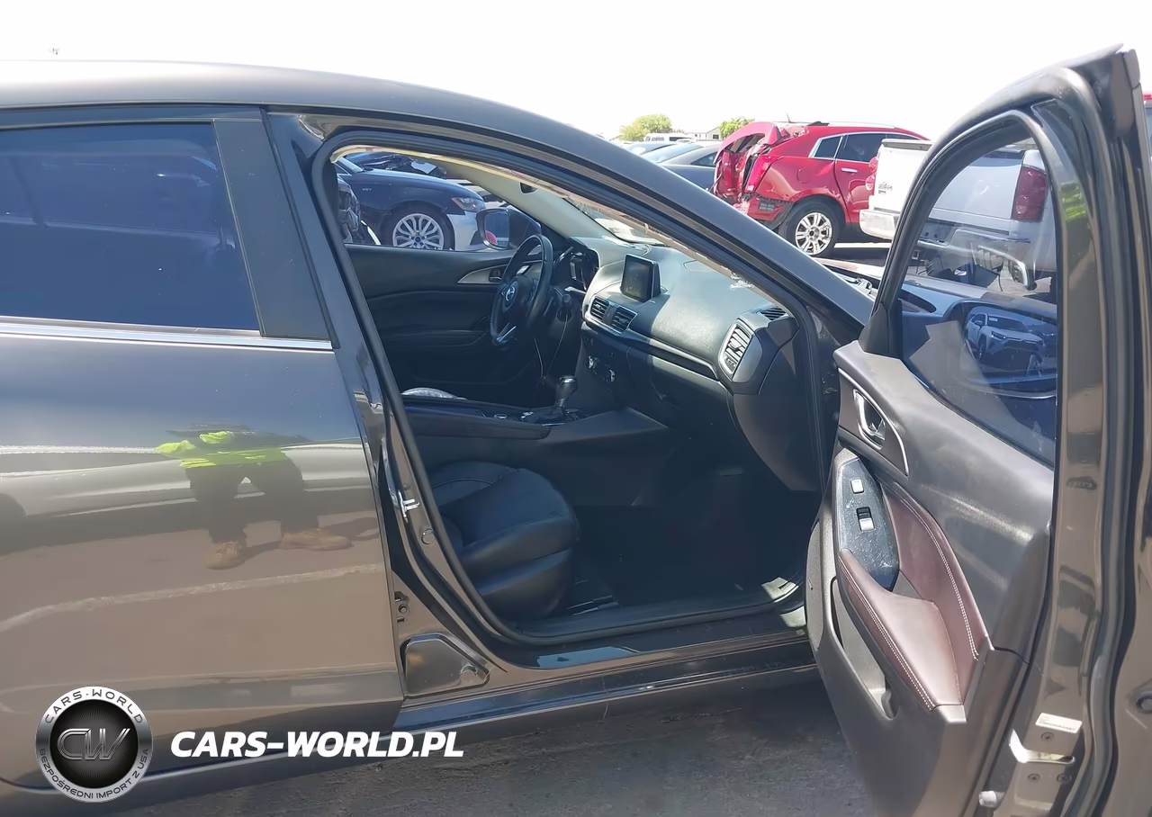 2017 Mazda Mazda3 Grand Touring VIN:JM1BN1W3XH1136708 - 5
