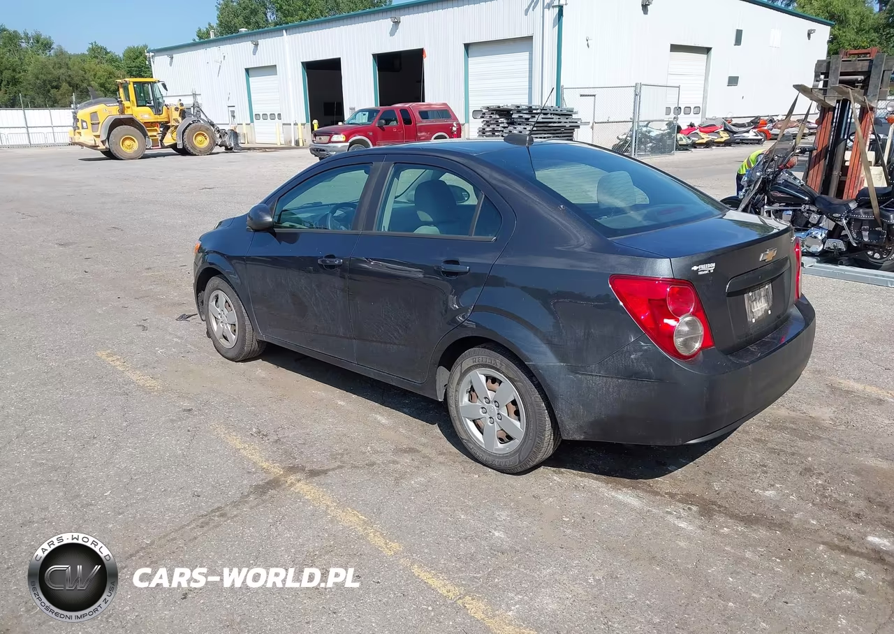 2016 Chevrolet Sonic Ls Auto VIN:1G1JA5SH2G4118659 - 3