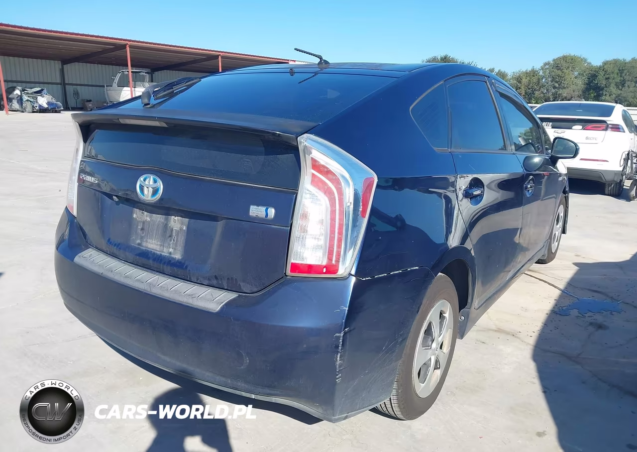 2012 Toyota Prius Two VIN:JTDKN3DU9C0336520 - 4