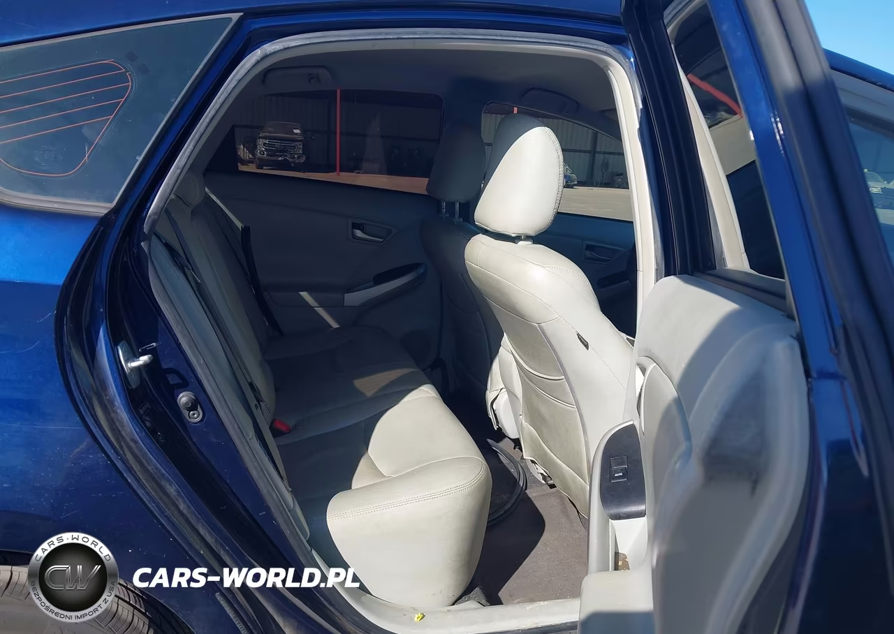 2012 Toyota Prius Two VIN:JTDKN3DU9C0336520 - 8