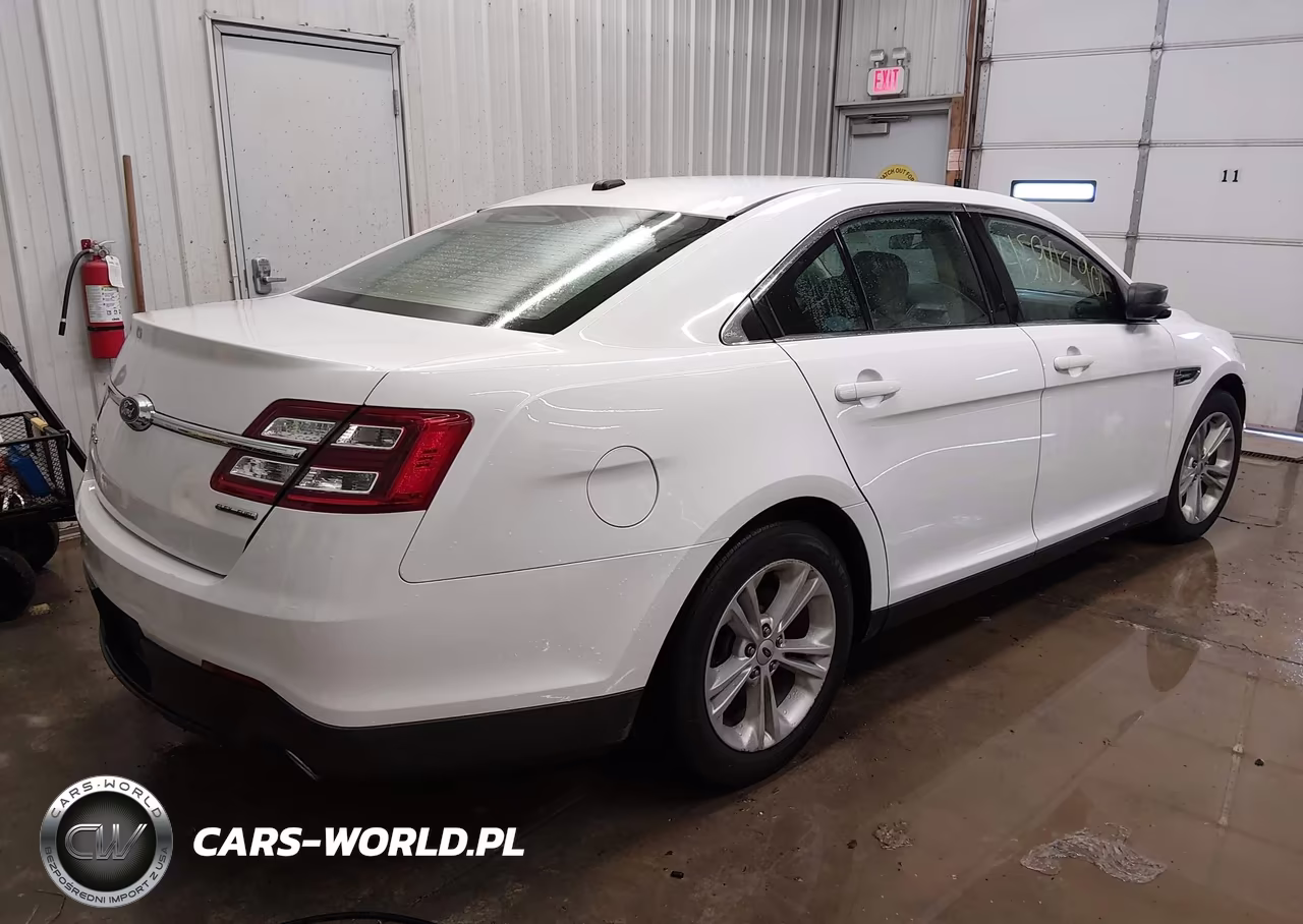 2019 Ford Taurus Se VIN:1FAHP2D81KG100621 - 4