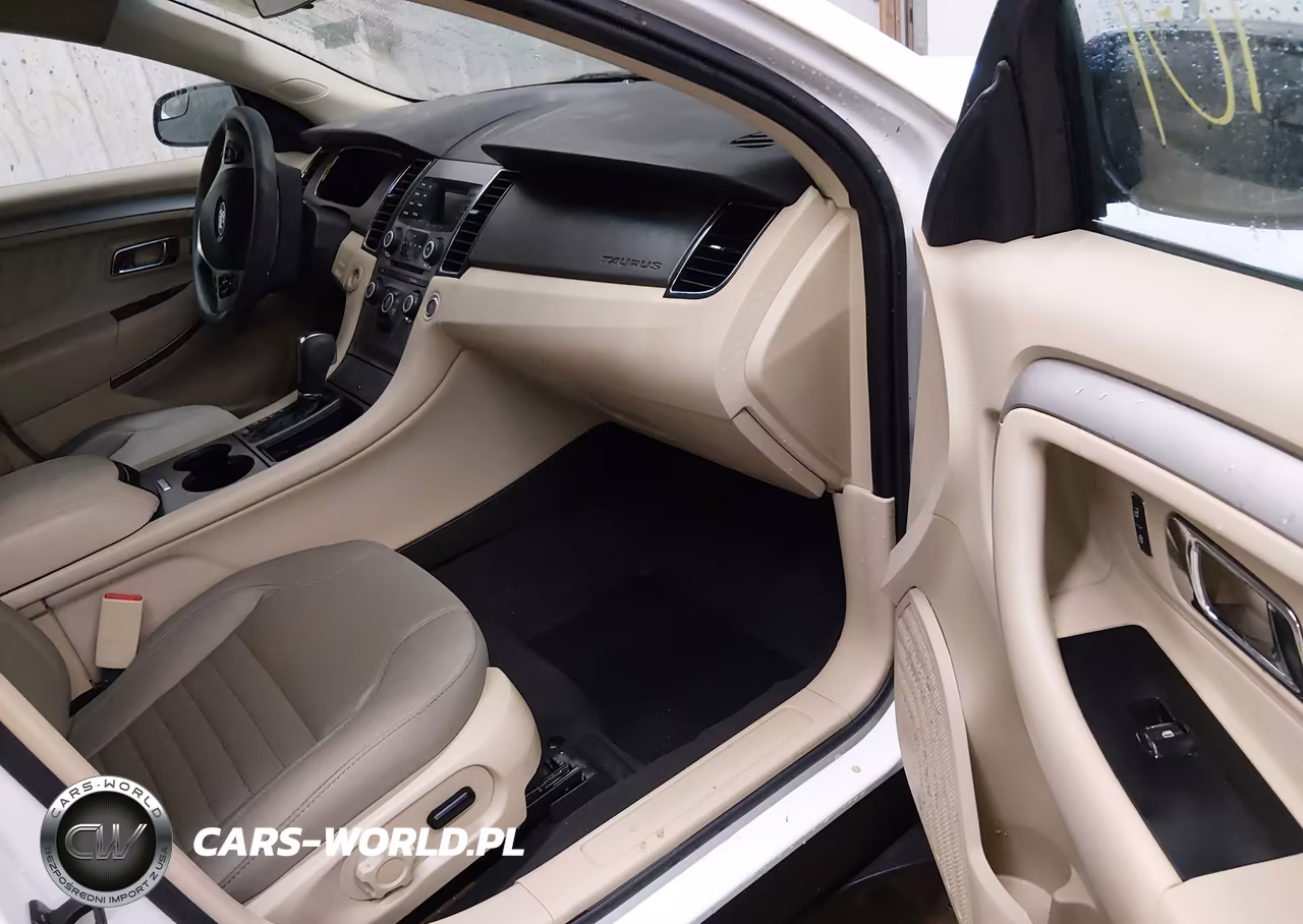 2019 Ford Taurus Se VIN:1FAHP2D81KG100621 - 5